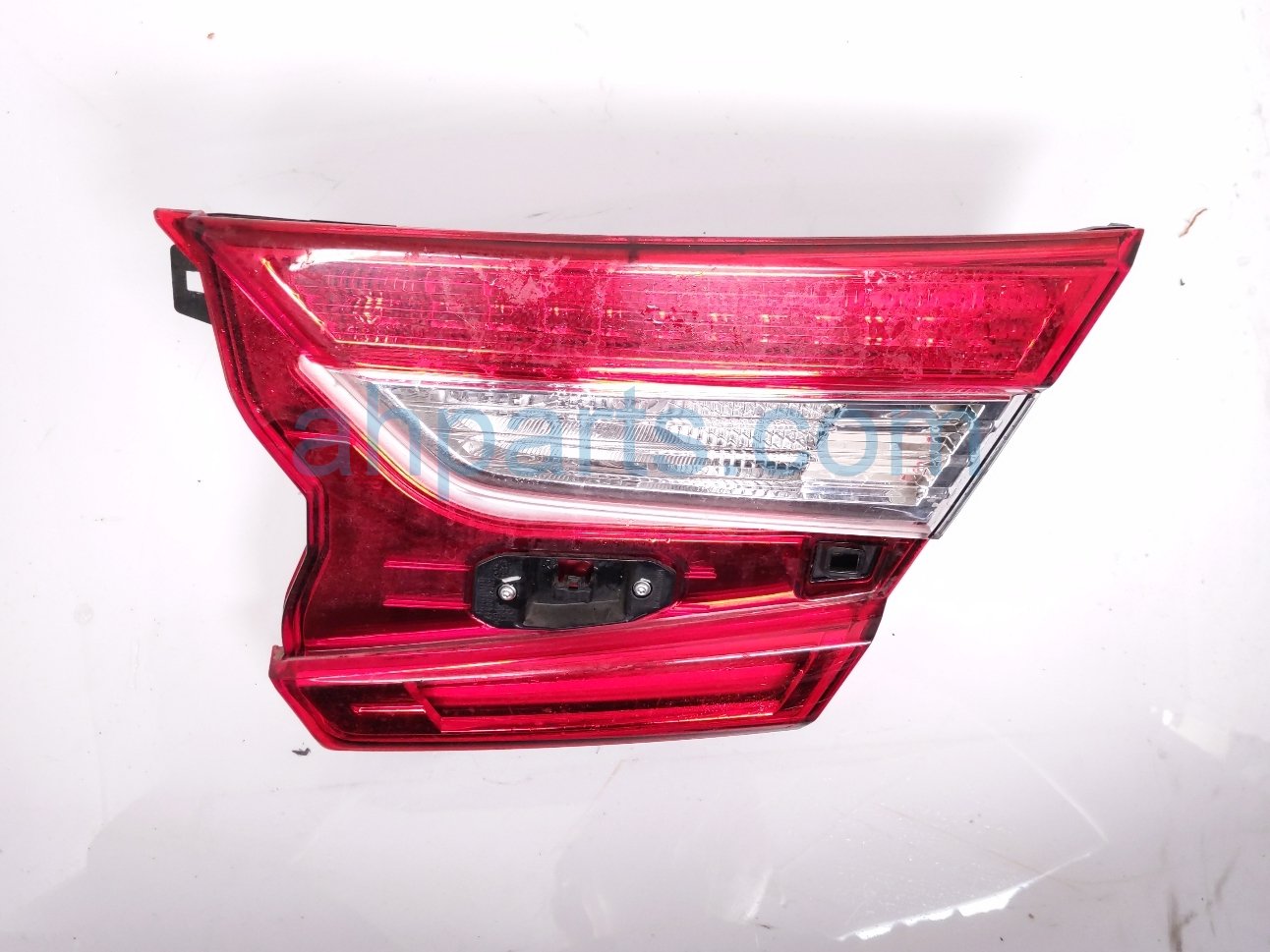 Honda RH TAIL LAMP (ON TRUNK)