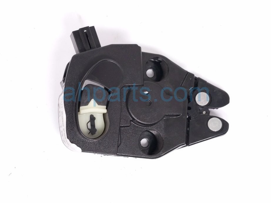 Honda TRUNK LATCH LOCK ACTUATOR