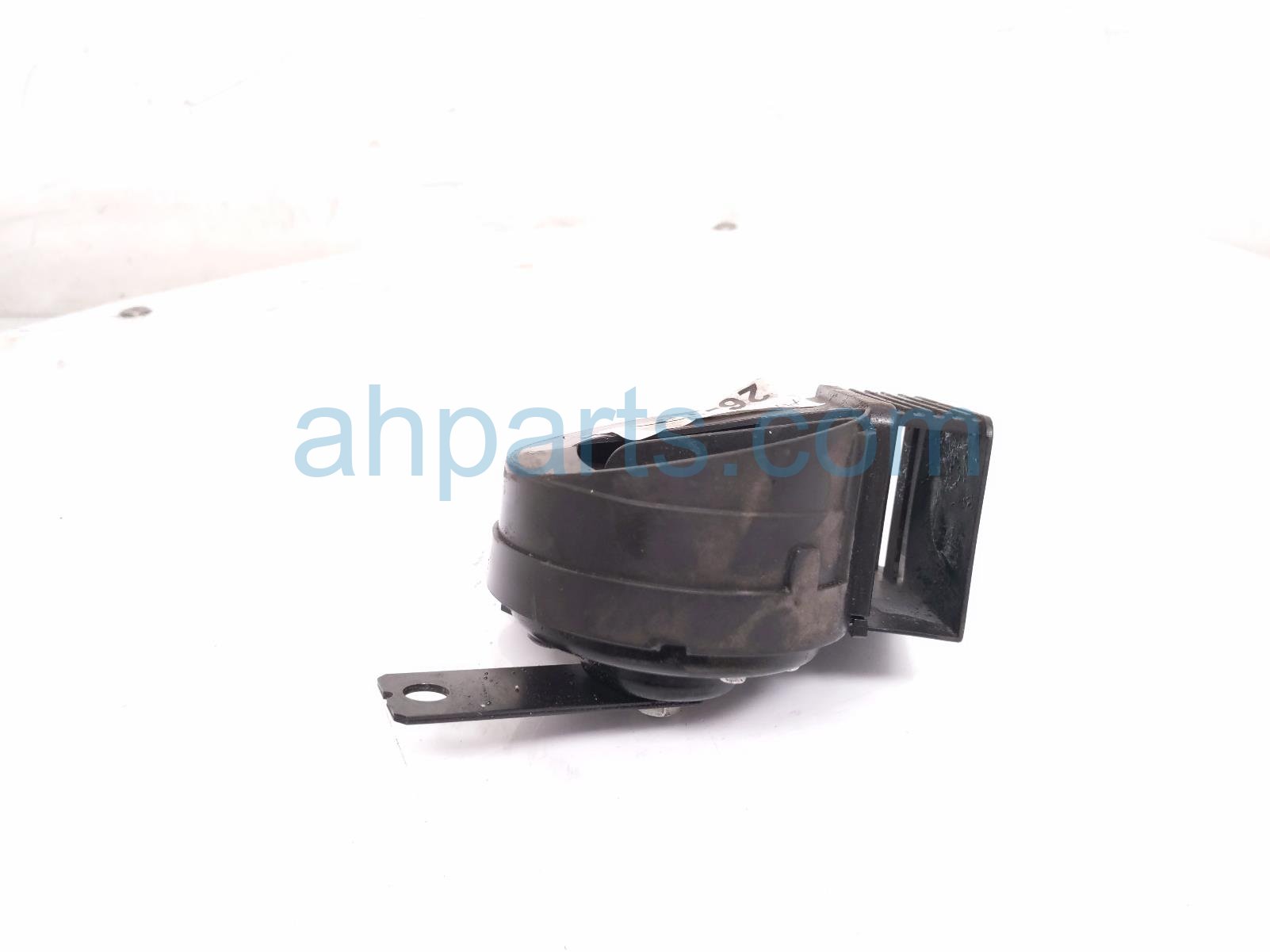 2021 Acura TLX Low Note Horn Driver 38100 TGV Y02 Replacement 2021 Acura TLX Low Note Horn Driver 38100 TGV Y02 Replacement thumbnail