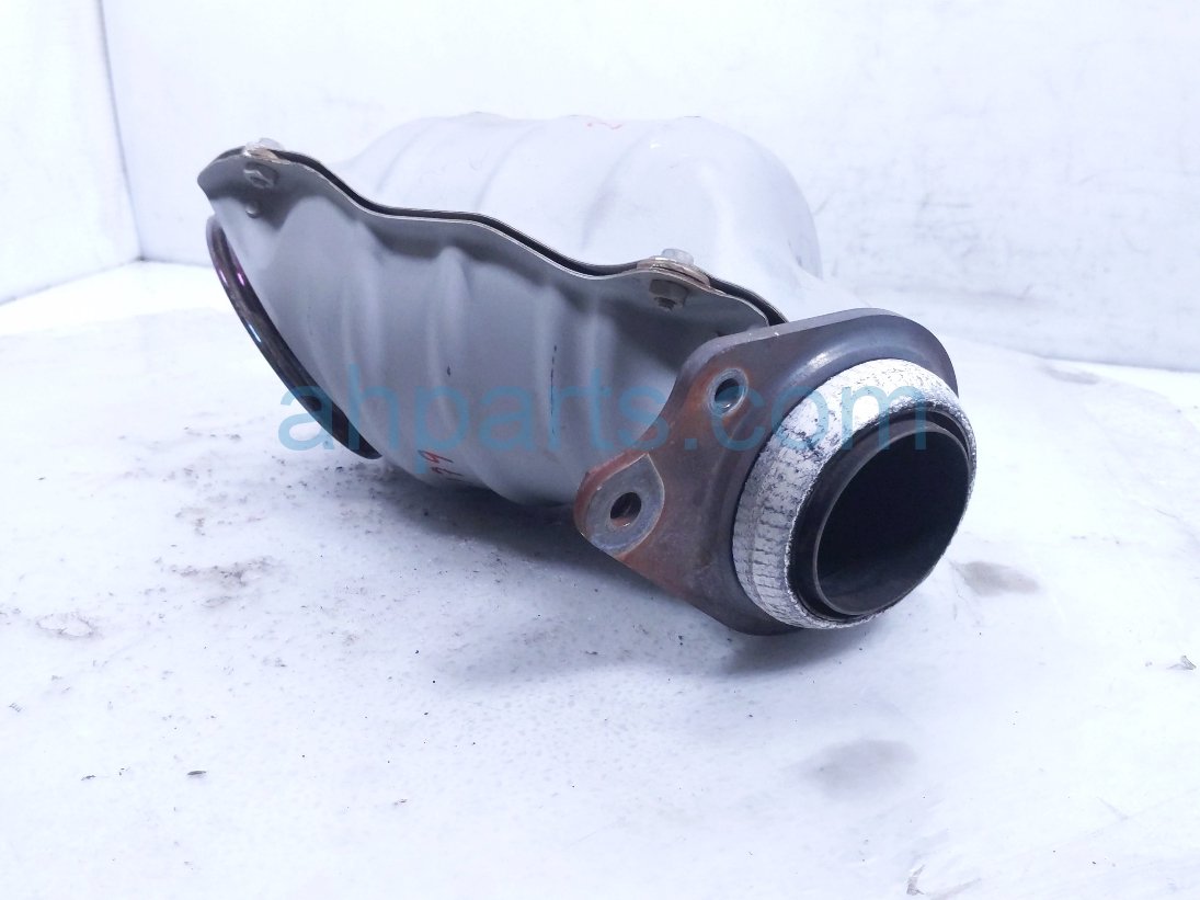2021 Acura TLX Catalytic Exhaust Lower Converter 3.0l Type S 18150 6S9 A00 Replacement 2021 Acura TLX Catalytic Exhaust Lower Converter 3.0l Type S 18150 6S9 A00 Replacement thumbnail