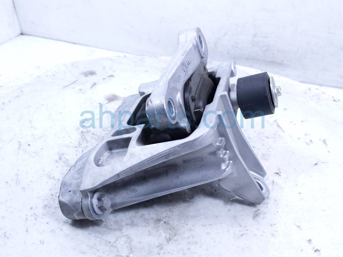 Honda LH TRANSMISSION MOUNT - 2.0L HYB FWD