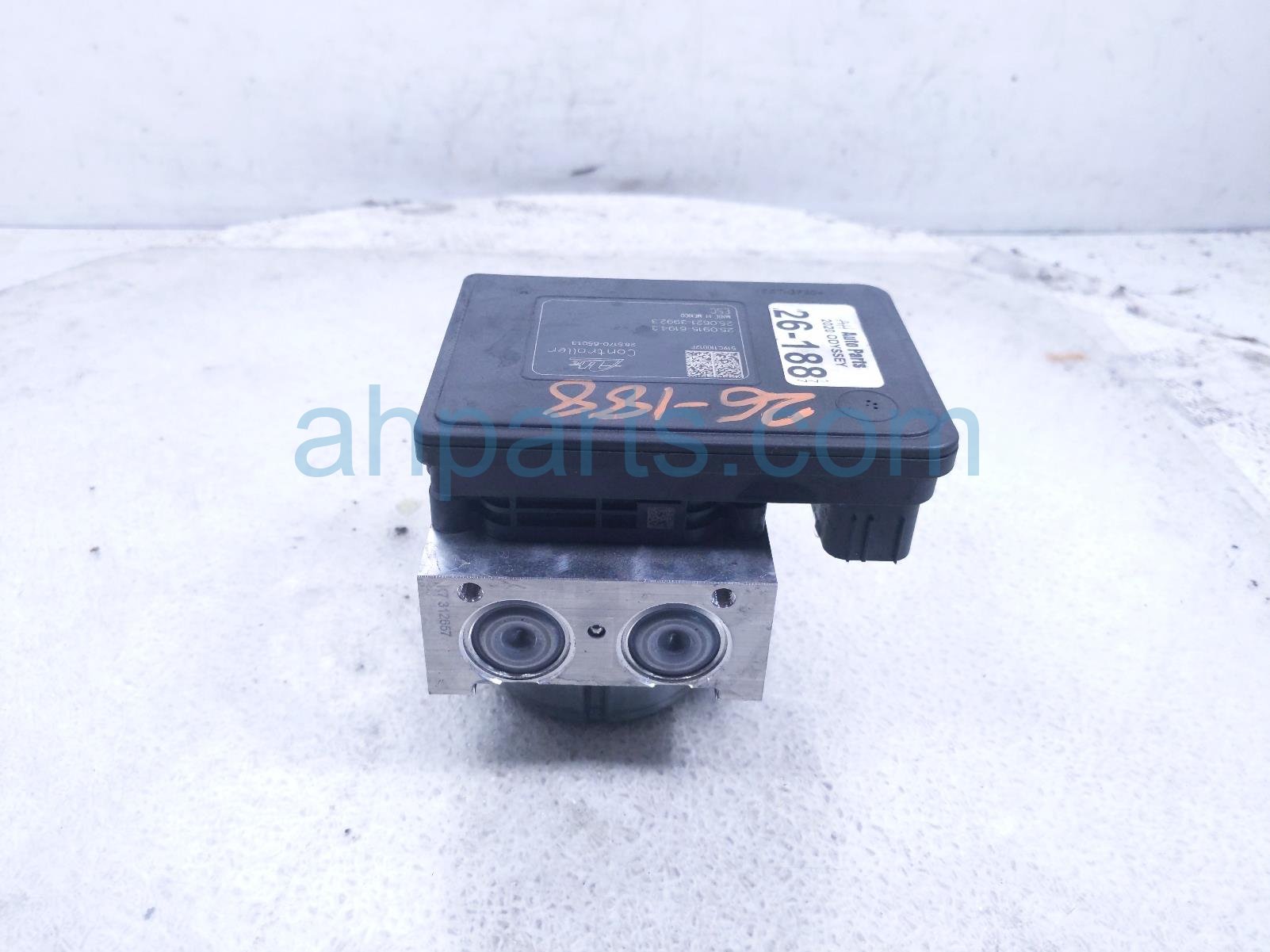 2020 Honda Odyssey (anti Lock Brake) Abs/vsa Pump Modulator 57100 THR B30 Replacement 2020 Honda Odyssey (anti Lock Brake) Abs/vsa Pump Modulator 57100 THR B30 Replacement thumbnail