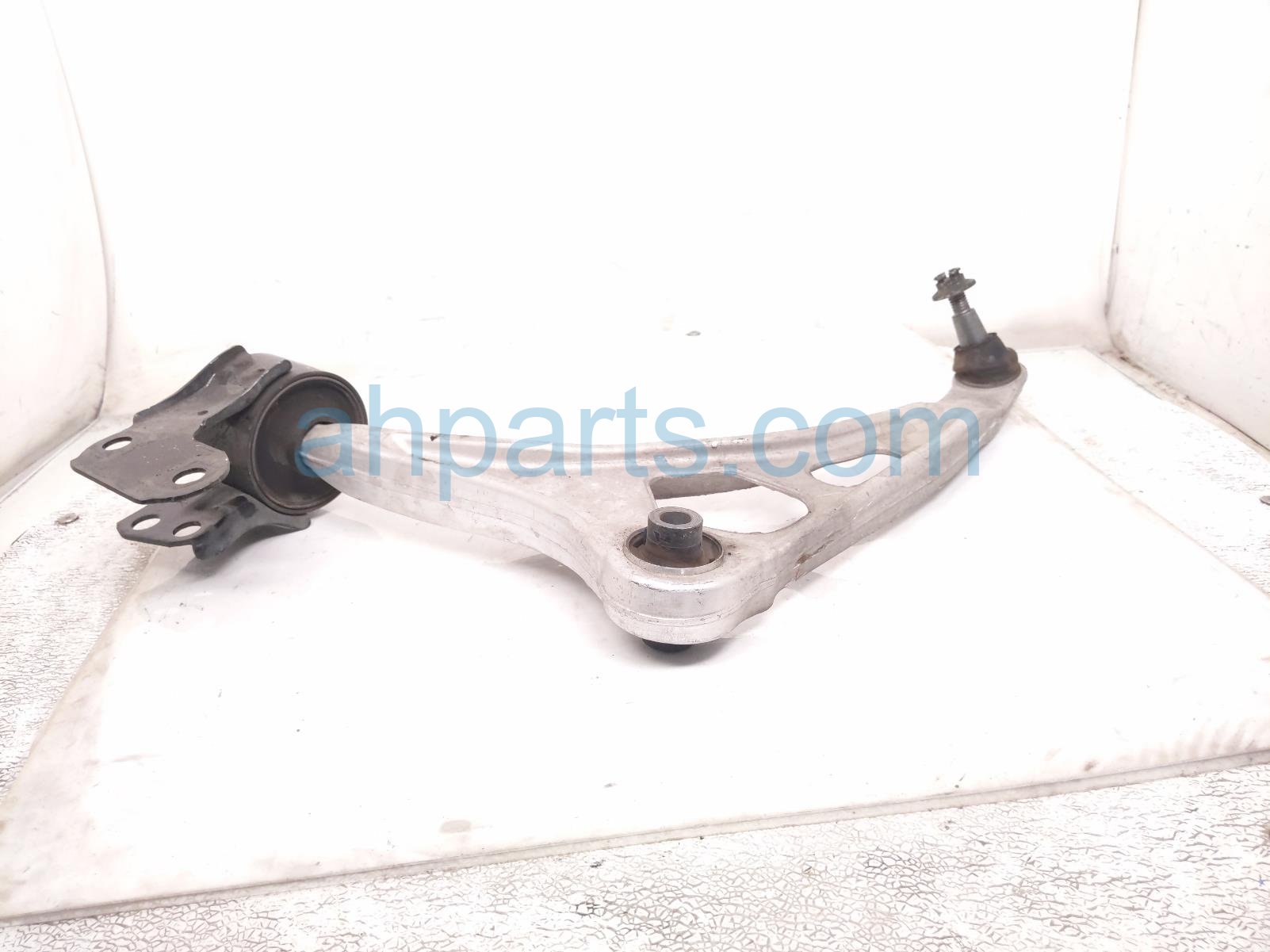 2020 Honda Odyssey Front Driver Lower Control Arm 51360 T20 A00 Replacement 2020 Honda Odyssey Front Driver Lower Control Arm 51360 T20 A00 Replacement thumbnail