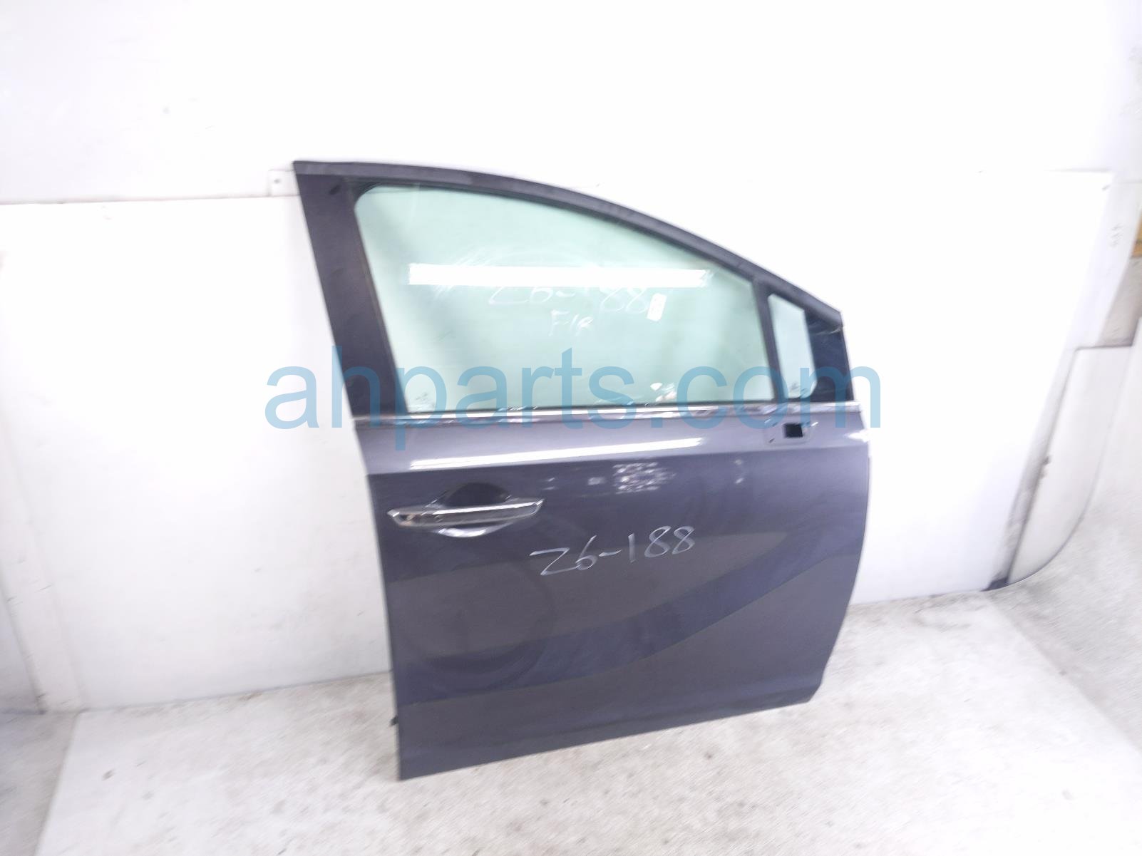 Honda FR/RH DOOR - GREY - NO MIRROR/TRIM