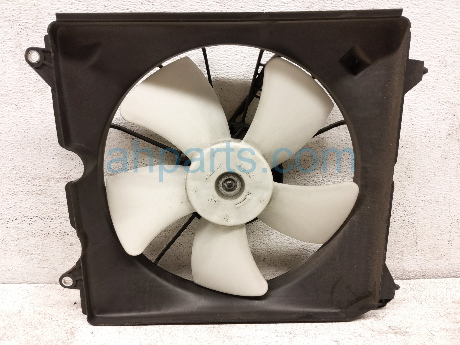$45 Honda RADIATOR FAN ASSEMBLY $45 Honda RADIATOR FAN ASSEMBLY
