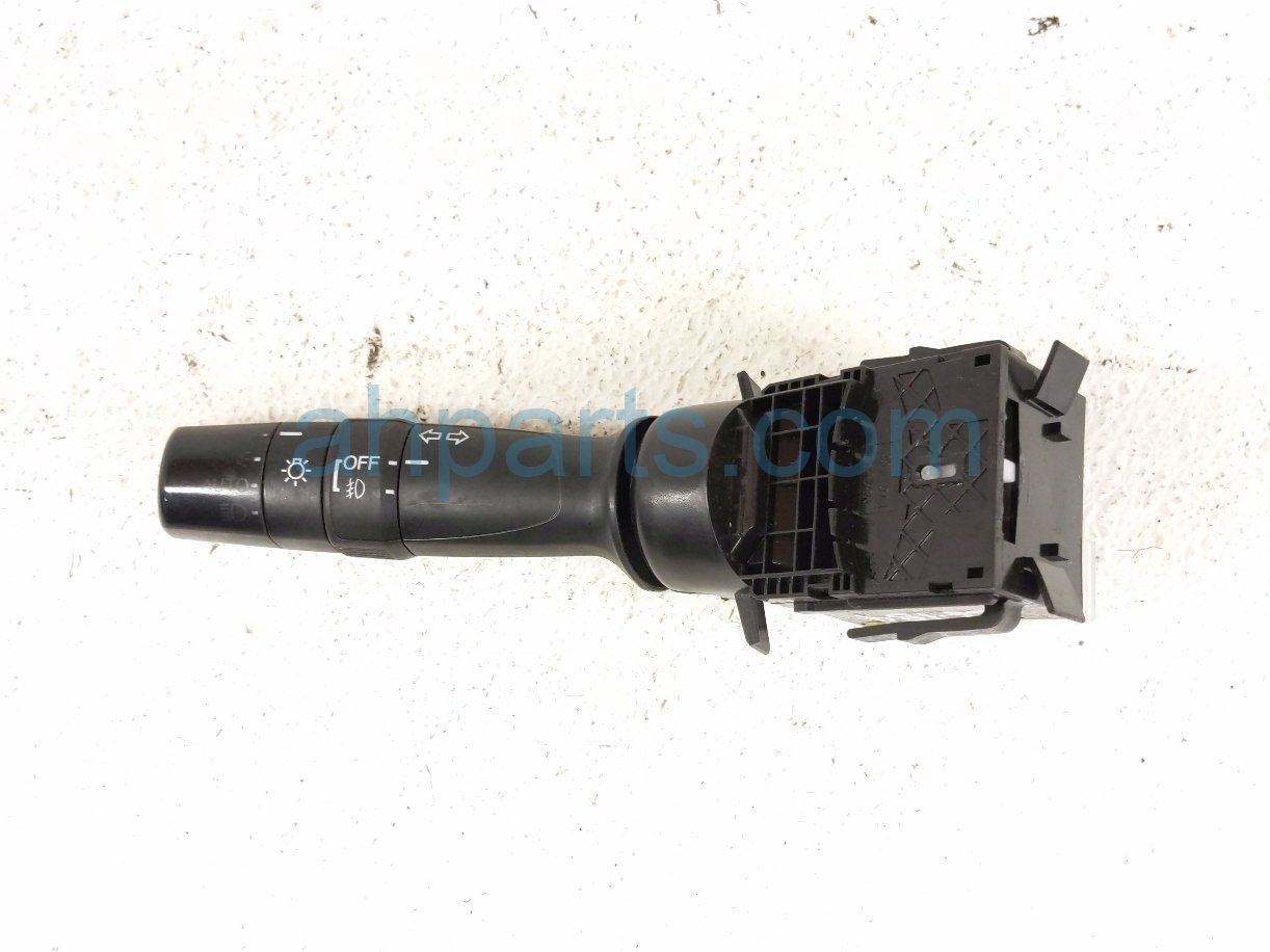 Honda HEADLAMP / SIGNAL COLUMN SWITCH