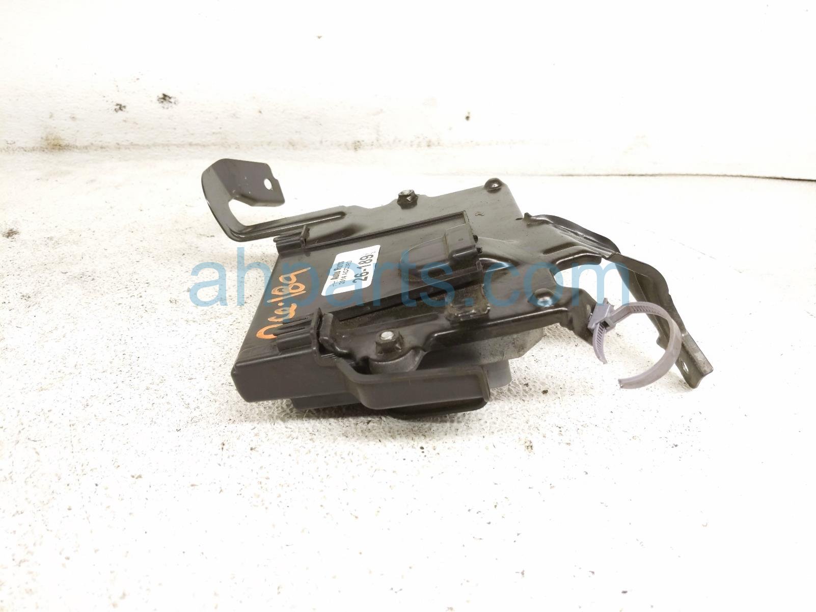 2014 Honda Accord Ecu Control Module / Engine Computer Unit At 37820 5G1 L12 Replacement 2014 Honda Accord Ecu Control Module / Engine Computer Unit At 37820 5G1 L12 Replacement thumbnail
