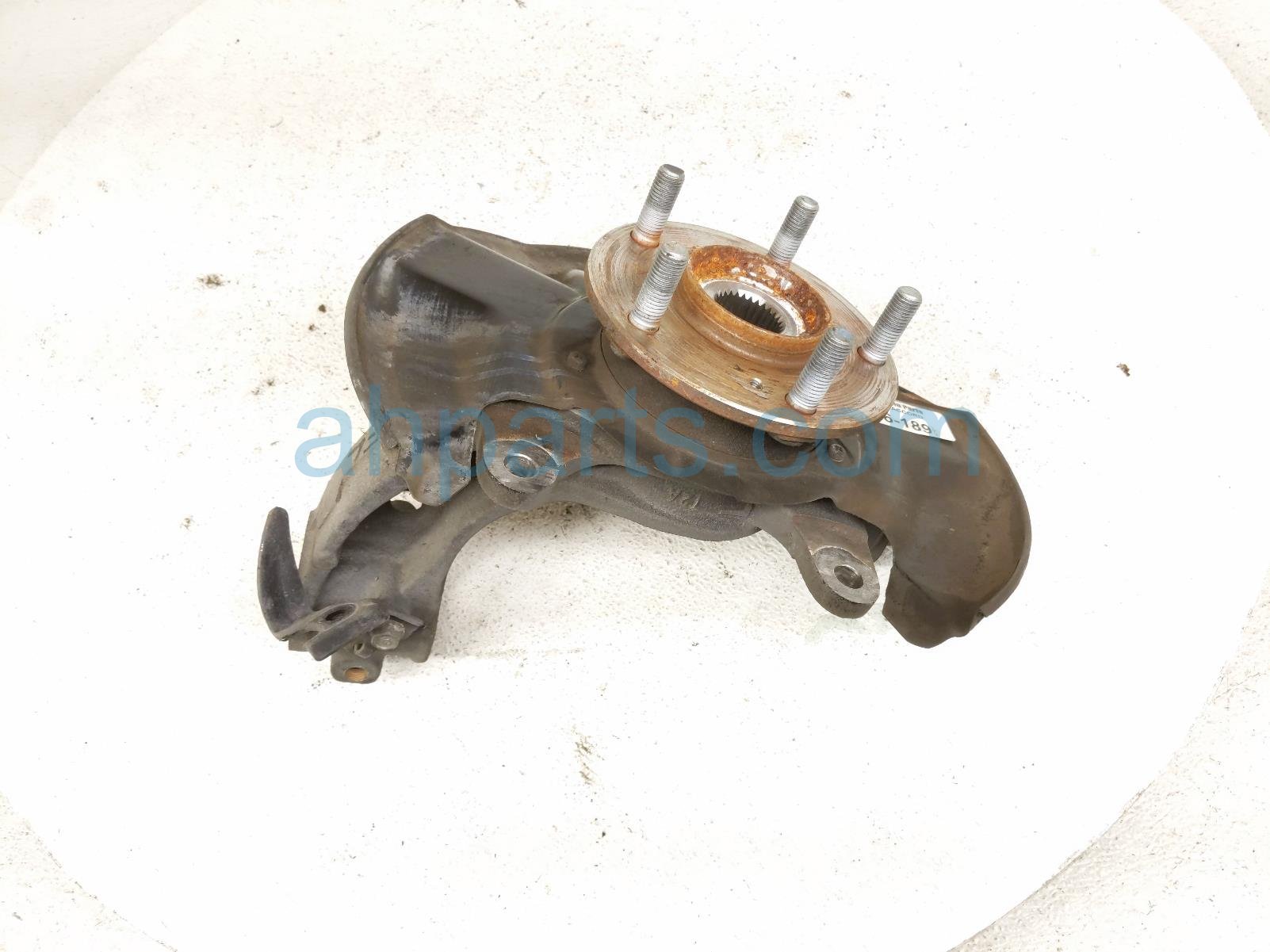 Honda FR/LH SPINDLE KNUCKLE HUB