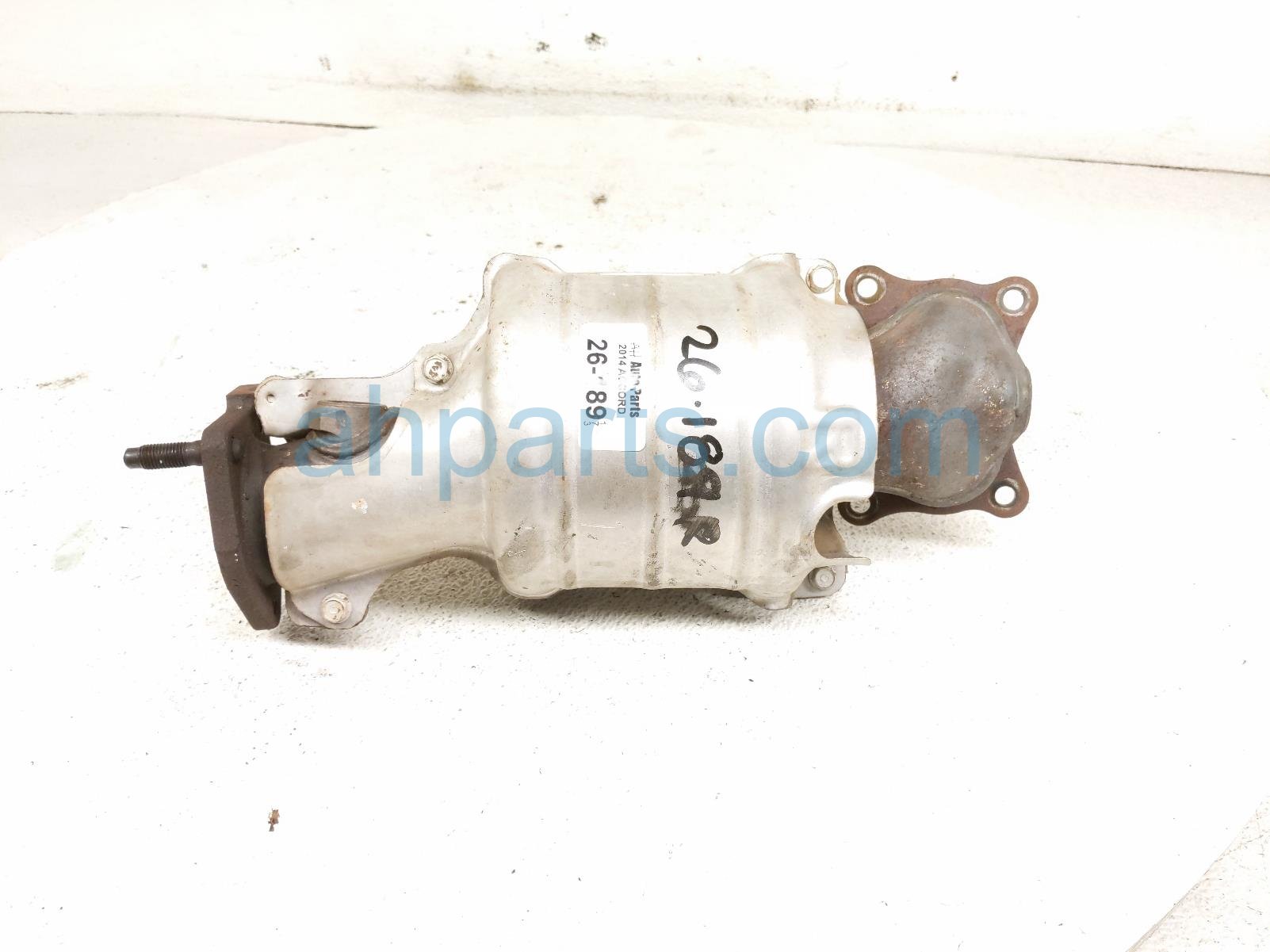 2014 Honda Accord Rear Exhaust Manifold 18290 5G1 L00 Replacement 2014 Honda Accord Rear Exhaust Manifold 18290 5G1 L00 Replacement thumbnail