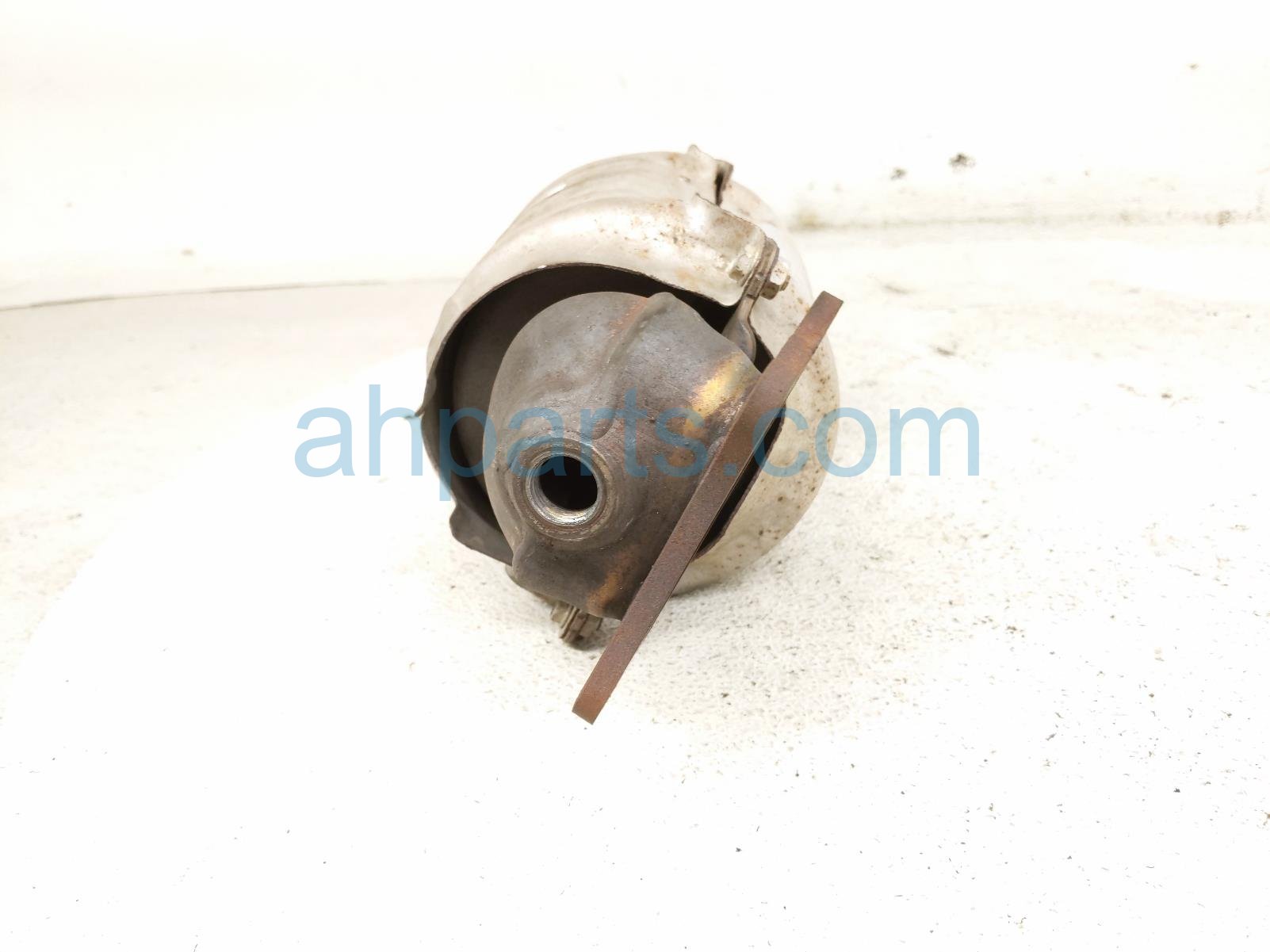 2014 Honda Accord Rear Exhaust Manifold 18290 5G1 L00 Replacement 2014 Honda Accord Rear Exhaust Manifold 18290 5G1 L00 Replacement thumbnail