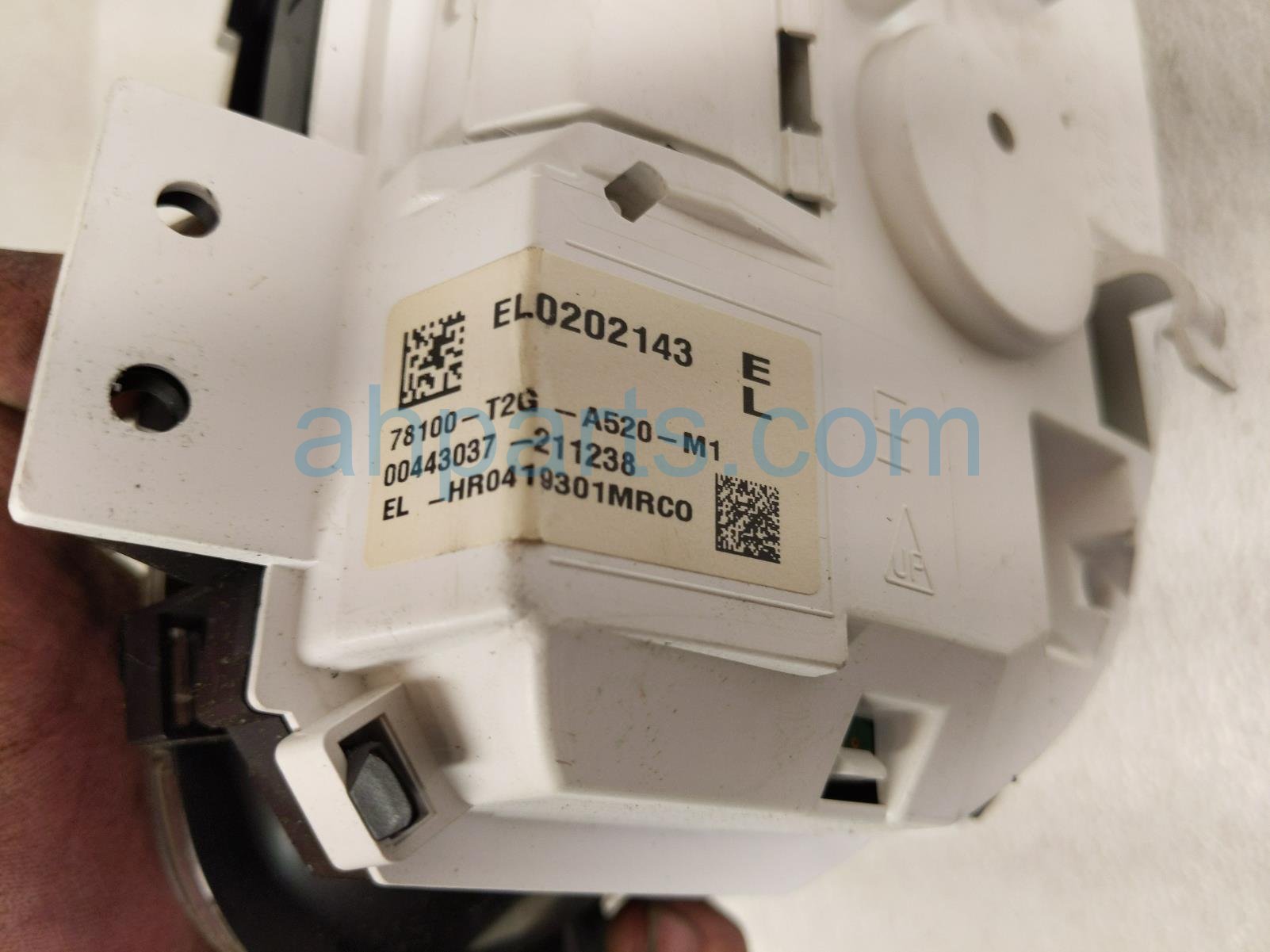 2014 Honda Accord Speedometer / Gauge Speedo Instrument Cluster 51k Mi 78100 T2G A52 Replacement 2014 Honda Accord Speedometer / Gauge Speedo Instrument Cluster 51k Mi 78100 T2G A52 Replacement thumbnail