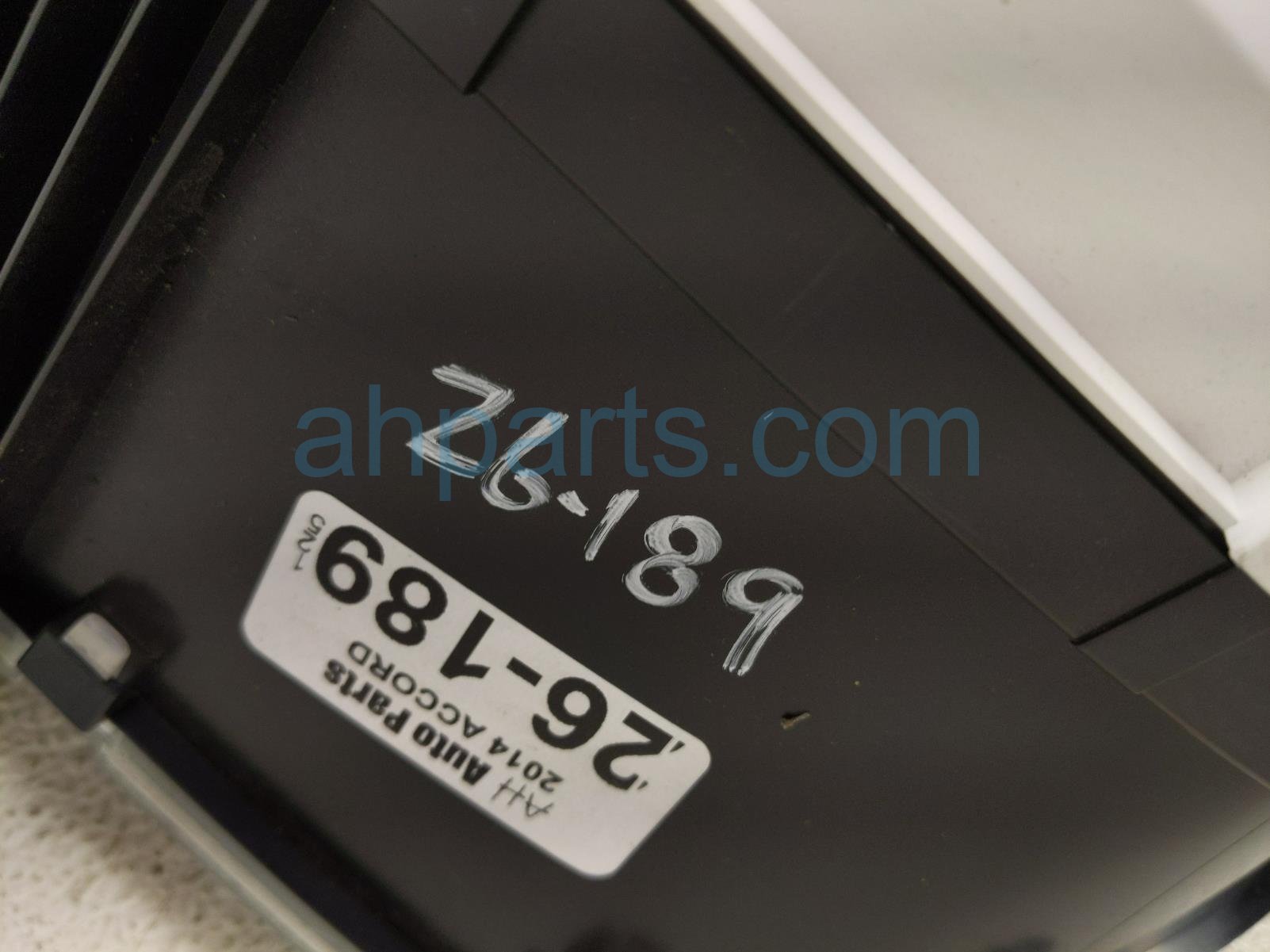 2014 Honda Accord Speedometer / Gauge Speedo Instrument Cluster 51k Mi 78100 T2G A52 Replacement 2014 Honda Accord Speedometer / Gauge Speedo Instrument Cluster 51k Mi 78100 T2G A52 Replacement thumbnail