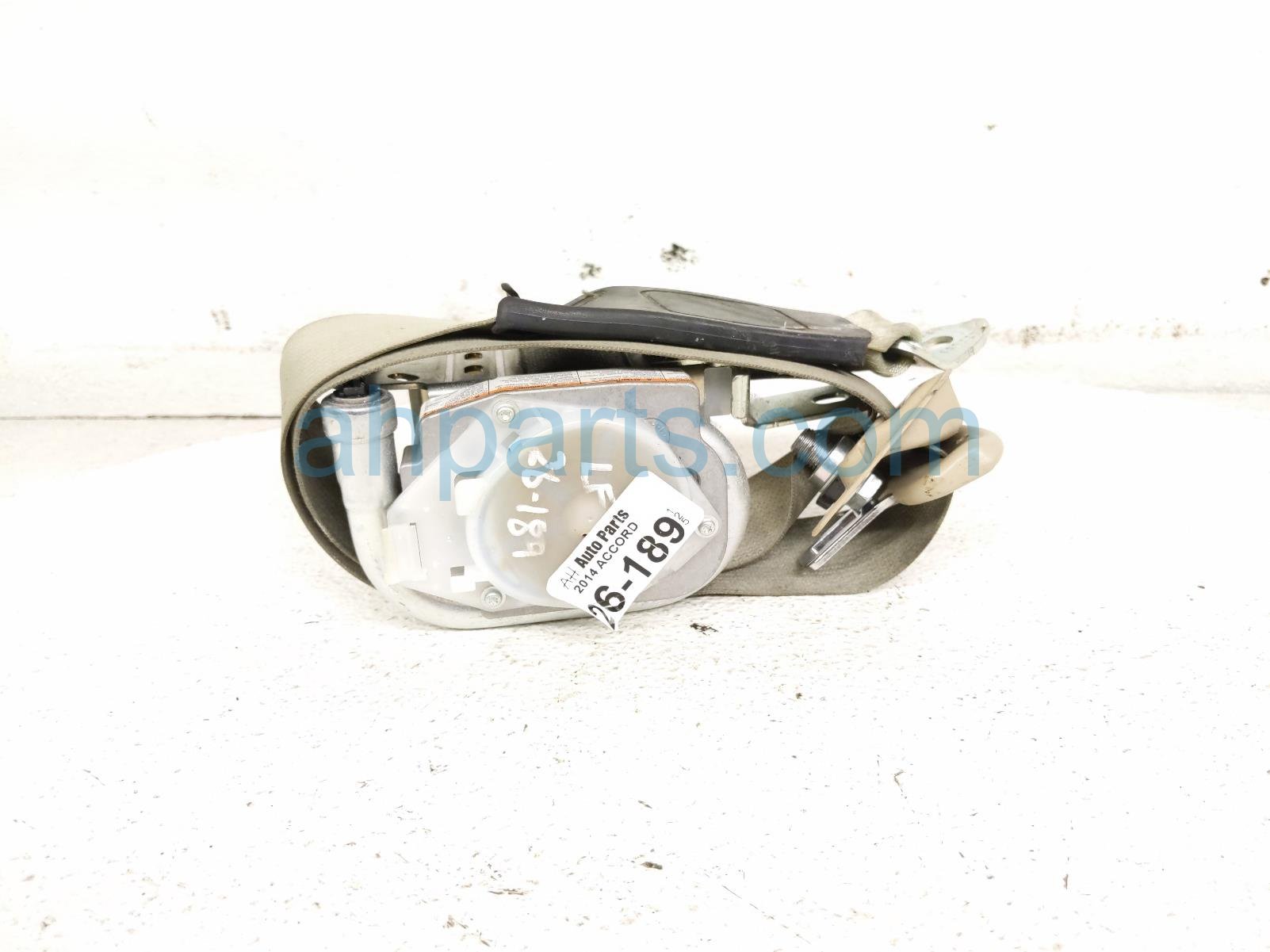 2014 Honda Accord Front Driver Seat Belt Tan 04818 T2F A00ZD Replacement 2014 Honda Accord Front Driver Seat Belt Tan 04818 T2F A00ZD Replacement thumbnail