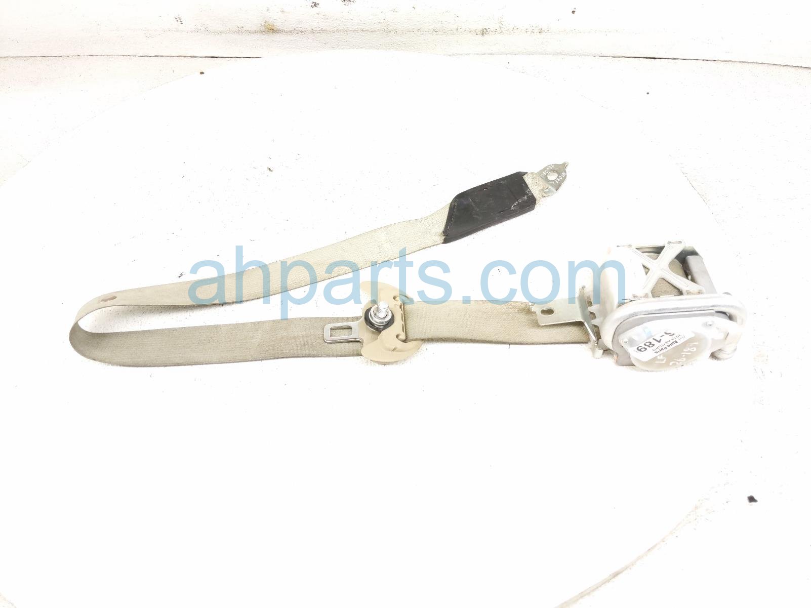 2014 Honda Accord Front Driver Seat Belt Tan 04818 T2F A00ZD Replacement 2014 Honda Accord Front Driver Seat Belt Tan 04818 T2F A00ZD Replacement thumbnail