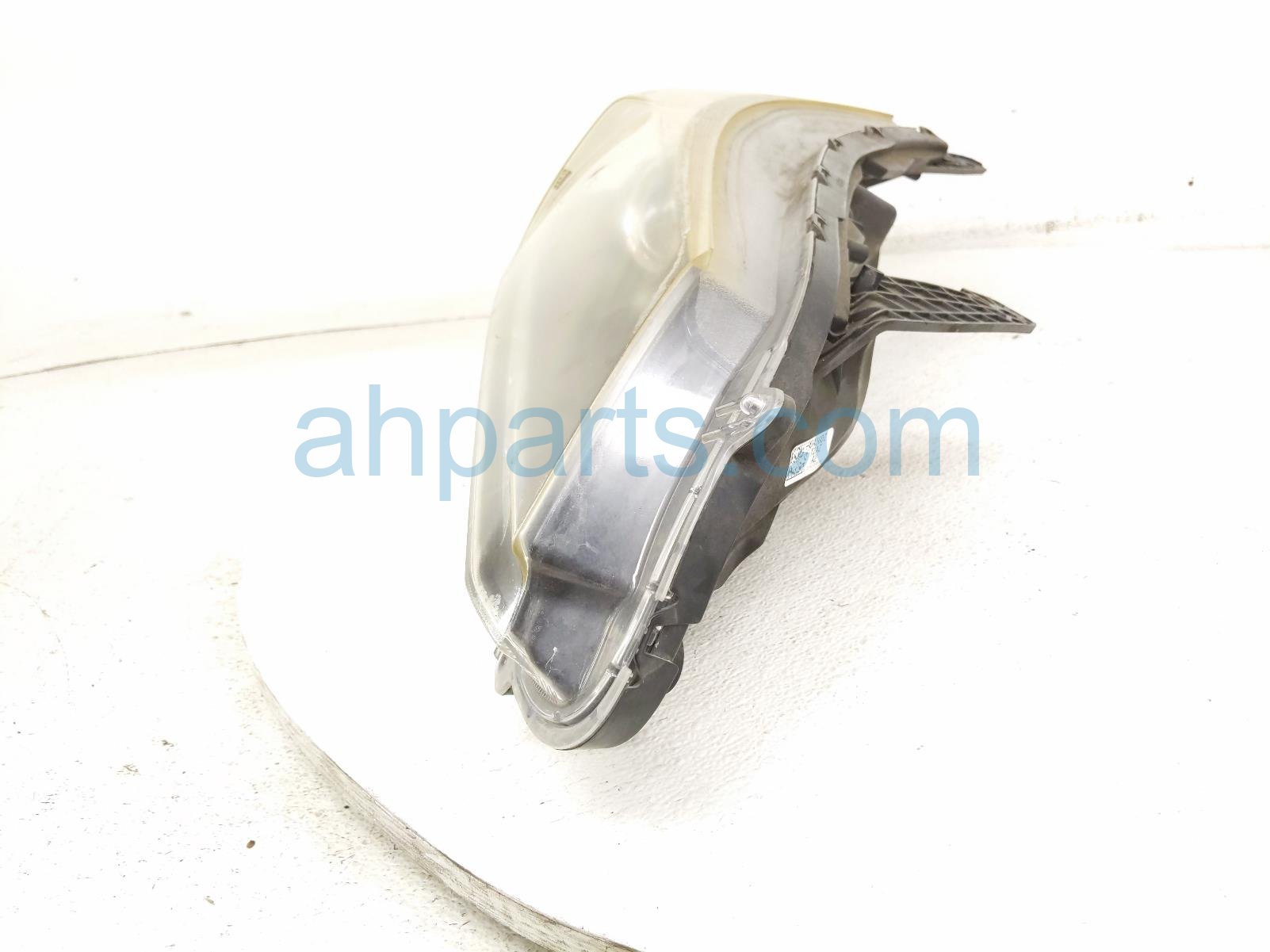 2014 Honda Accord Headlight Passenger Headlamp / Light 33100 T2A A21 Replacement 2014 Honda Accord Headlight Passenger Headlamp / Light 33100 T2A A21 Replacement thumbnail