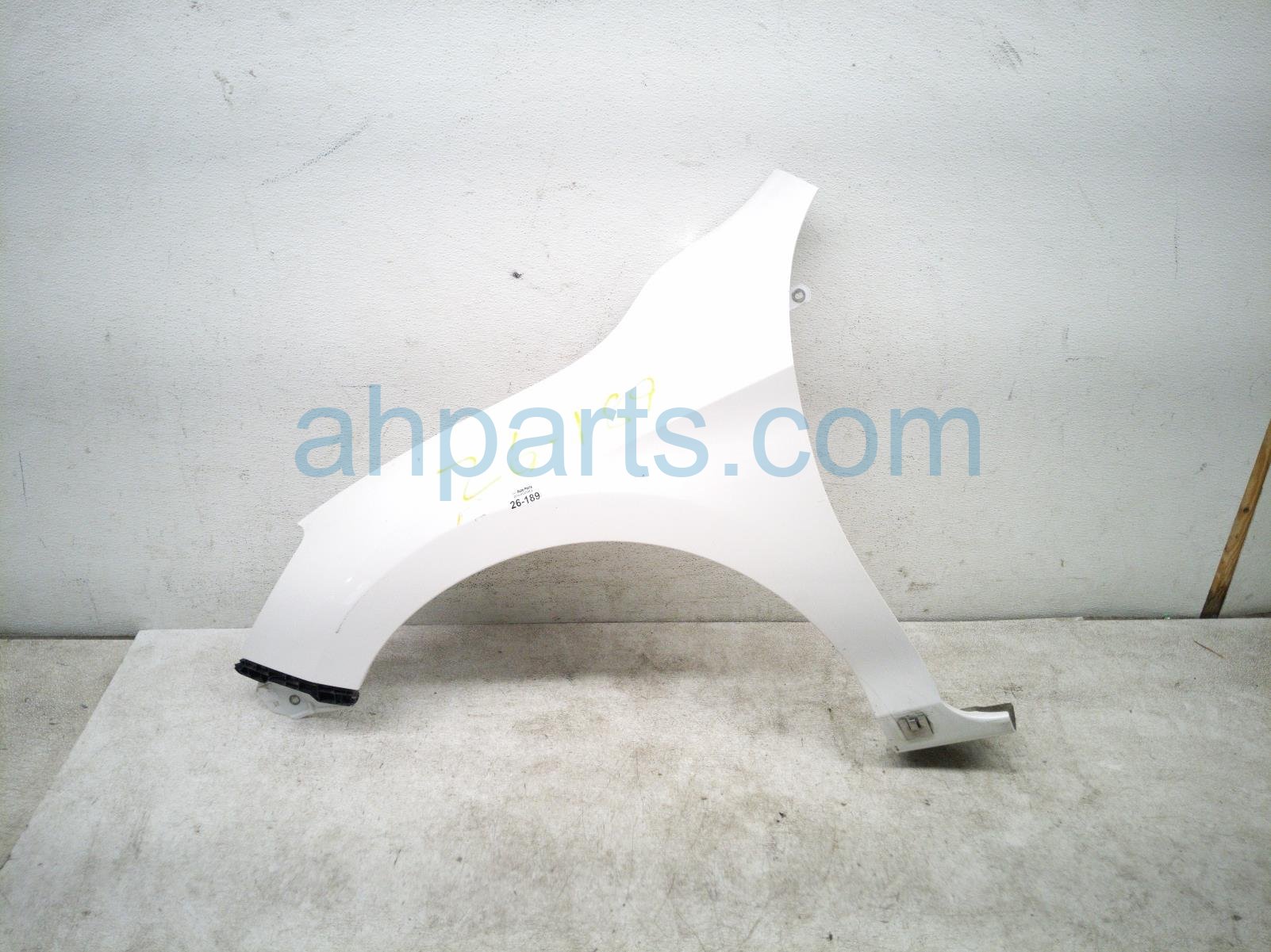2014 Honda Accord Front Driver Fender White 60261 T2F A90ZZ Replacement 2014 Honda Accord Front Driver Fender White 60261 T2F A90ZZ Replacement thumbnail