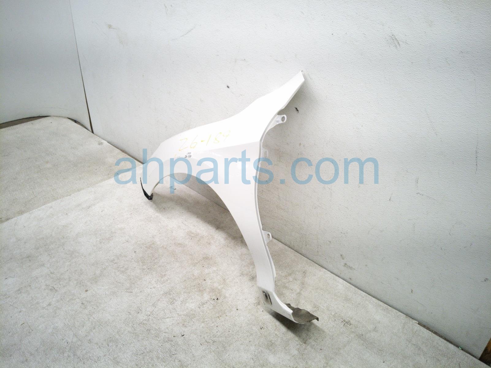 2014 Honda Accord Front Driver Fender White 60261 T2F A90ZZ Replacement 2014 Honda Accord Front Driver Fender White 60261 T2F A90ZZ Replacement thumbnail
