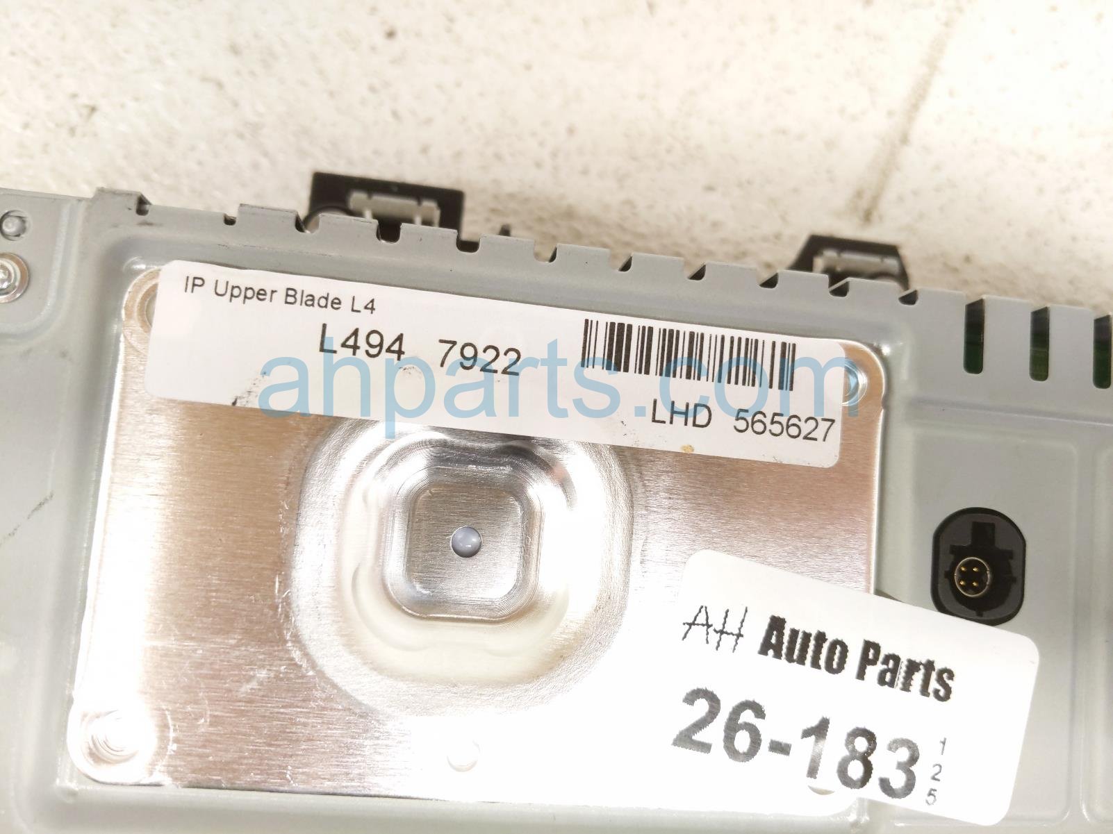 2020 Land Rover Range Rover Sport Infotainment Nav Display Screen LR081487 Replacement 2020 Land Rover Range Rover Sport Infotainment Nav Display Screen LR081487 Replacement thumbnail