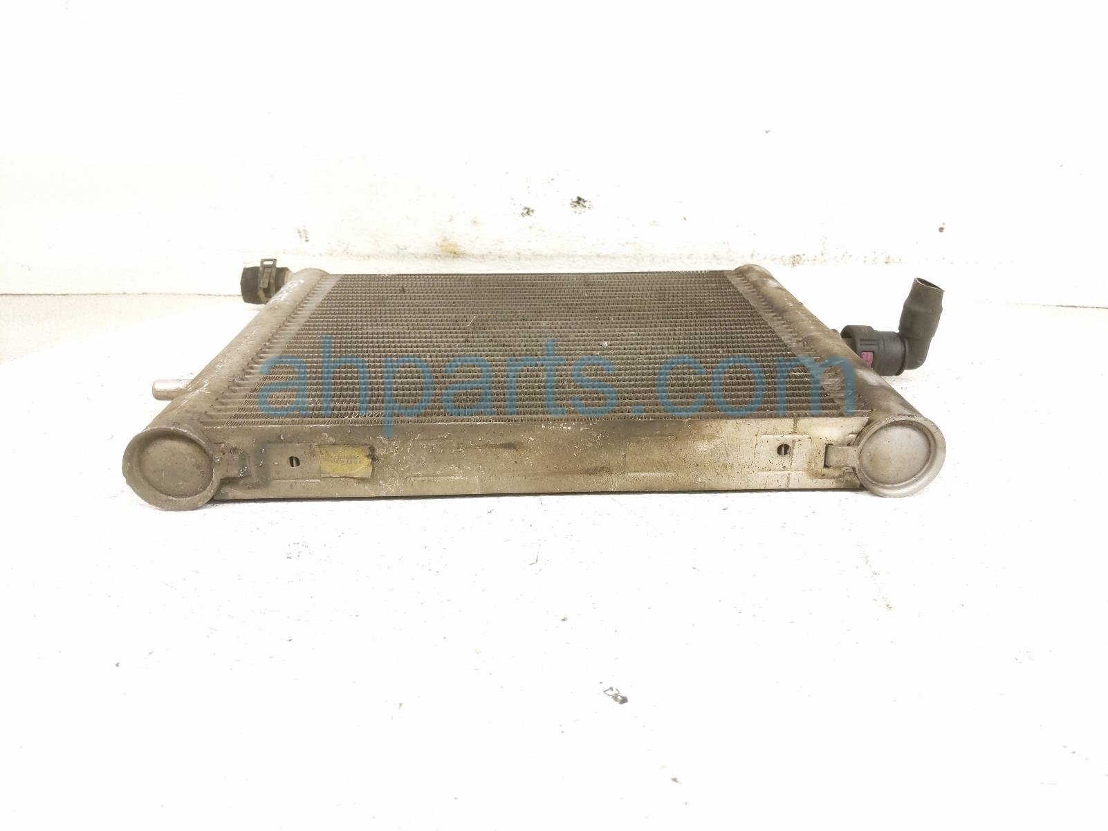 2020 Land Rover Range Rover Sport A/t Transmission Oil Cooler 3.0l LR181521 Replacement 2020 Land Rover Range Rover Sport A/t Transmission Oil Cooler 3.0l LR181521 Replacement thumbnail