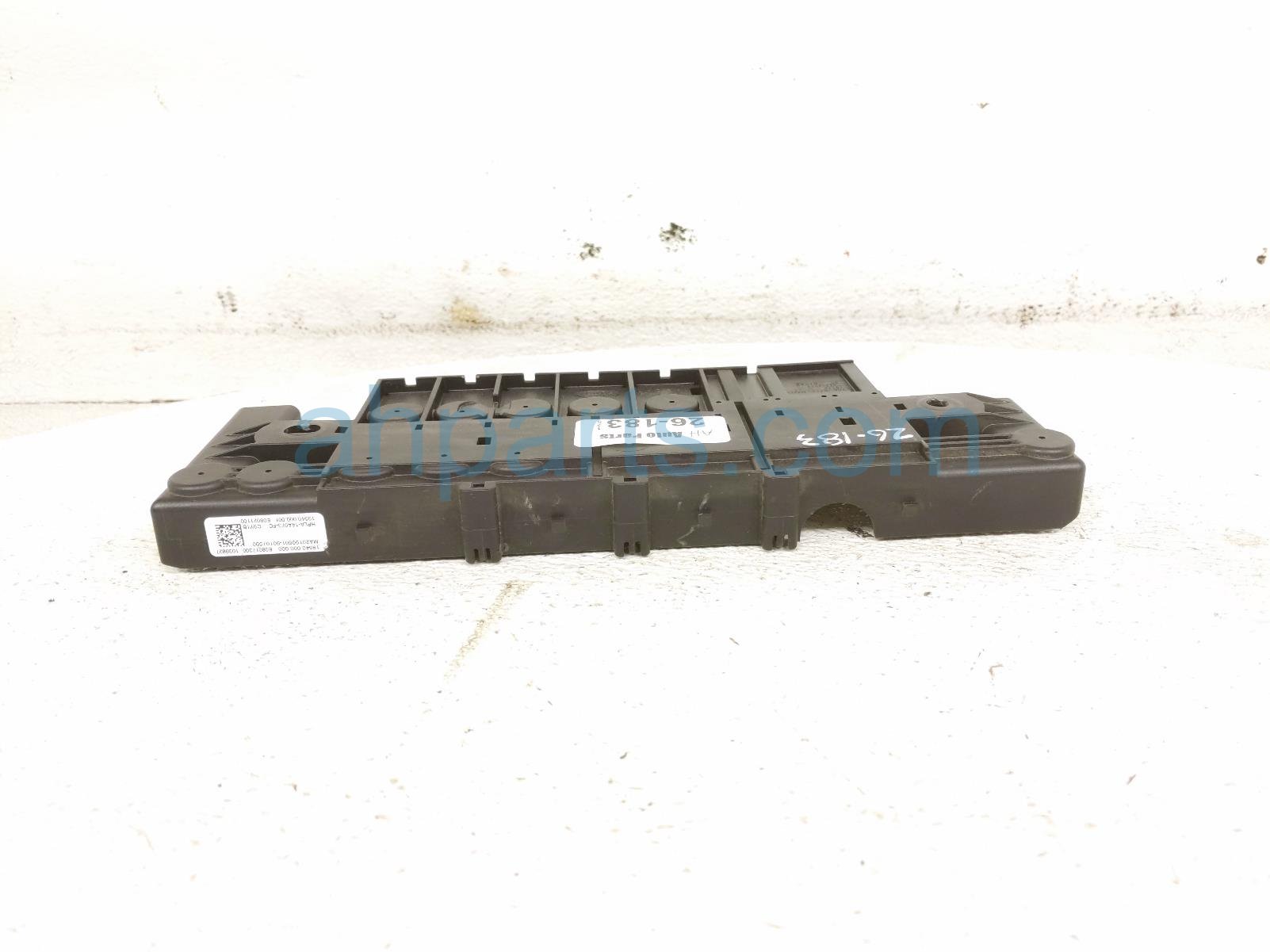 2020 Land Rover Range Rover Sport Battery Pwr Dist Fuse Box 3.0l HPLA 14A073 FC Replacement 2020 Land Rover Range Rover Sport Battery Pwr Dist Fuse Box 3.0l HPLA 14A073 FC Replacement thumbnail