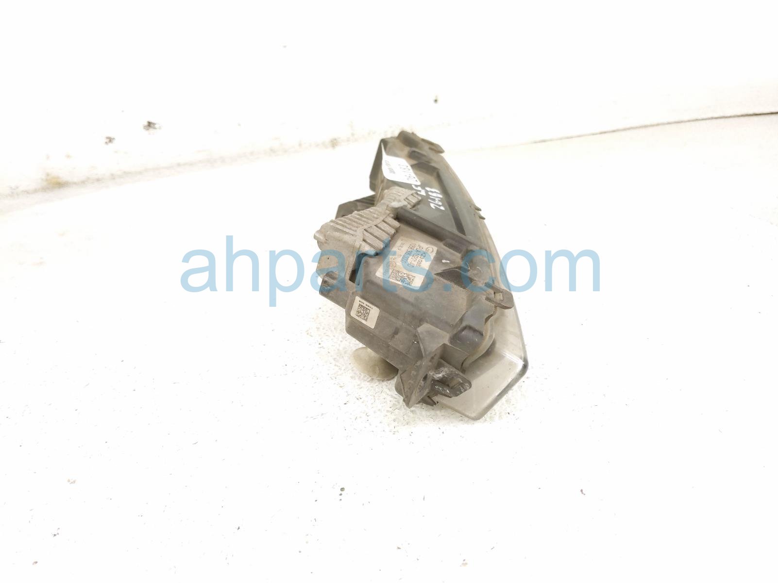 2020 Land Rover Range Rover Sport Driver Fog/daytime Running Lamp JPLA 15201 AD Replacement 2020 Land Rover Range Rover Sport Driver Fog/daytime Running Lamp JPLA 15201 AD Replacement thumbnail