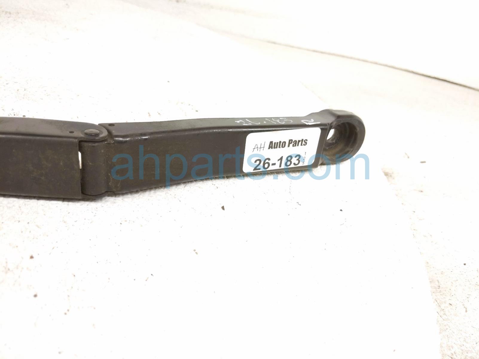 2020 Land Rover Range Rover Sport Passenger Windshield Wiper Arm LR083268 Replacement 2020 Land Rover Range Rover Sport Passenger Windshield Wiper Arm LR083268 Replacement thumbnail