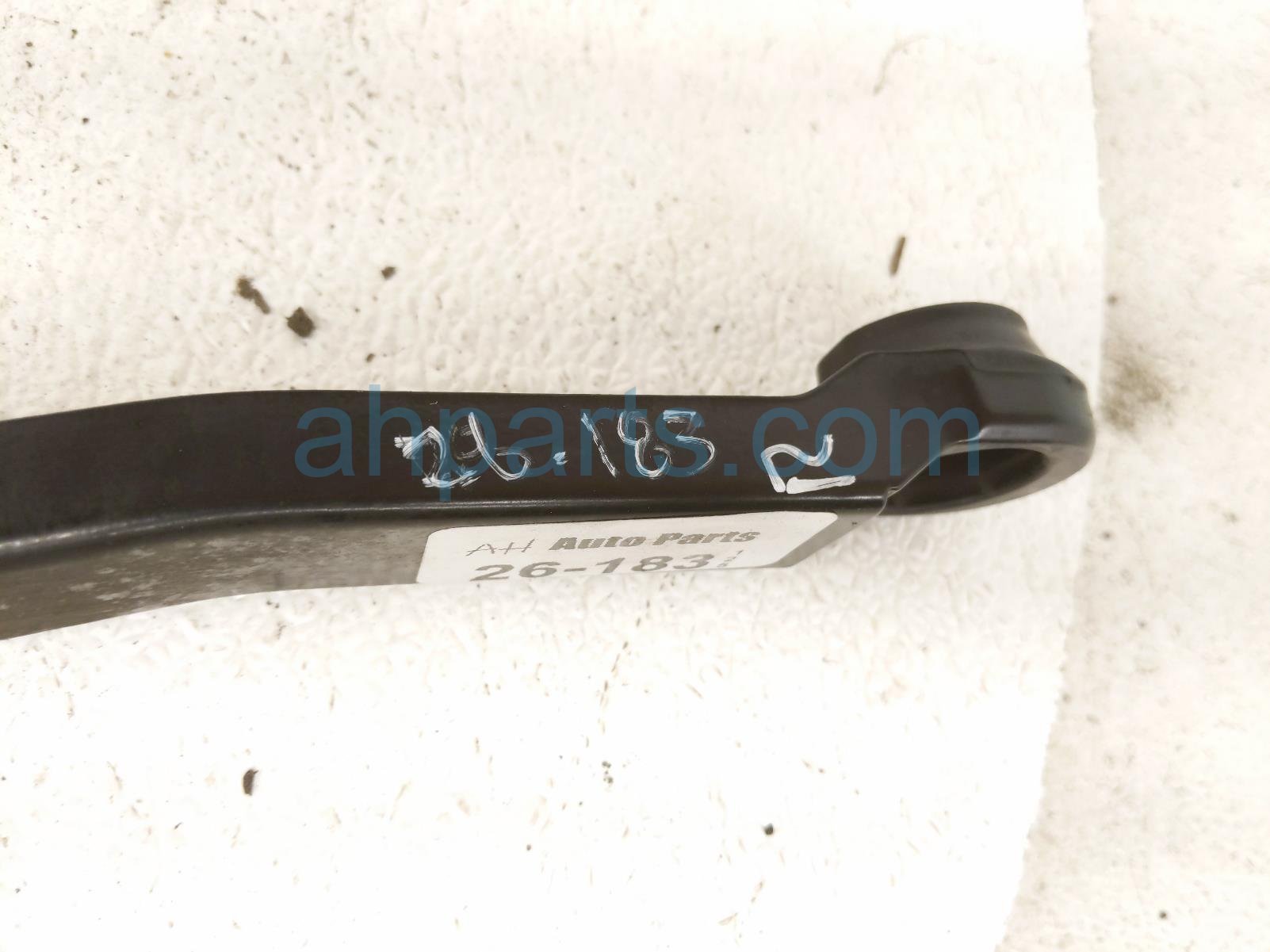 2020 Land Rover Range Rover Sport Passenger Windshield Wiper Arm LR083268 Replacement 2020 Land Rover Range Rover Sport Passenger Windshield Wiper Arm LR083268 Replacement thumbnail