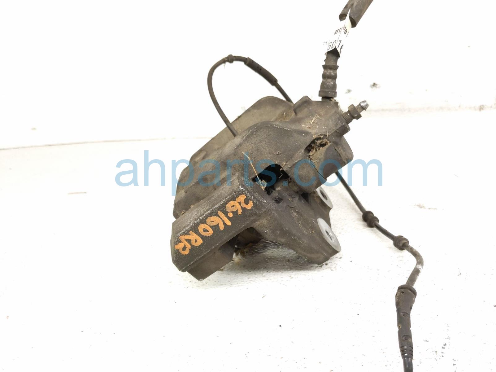 2011 BMW 750li Rear Passenger Brake Caliper 34 21 6 786 832 Replacement 2011 BMW 750li Rear Passenger Brake Caliper 34 21 6 786 832 Replacement thumbnail