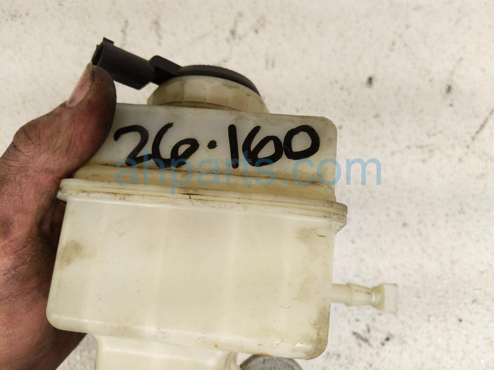 2011 BMW 750li Brake Master Cylinder W/reservoir 34336786586 Replacement 2011 BMW 750li Brake Master Cylinder W/reservoir 34336786586 Replacement thumbnail