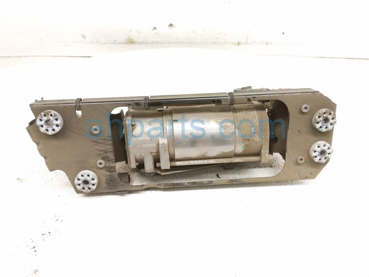 2011 BMW 750li Air Suspension Compressor 37206875176 Replacement 2011 BMW 750li Air Suspension Compressor 37206875176 Replacement thumbnail