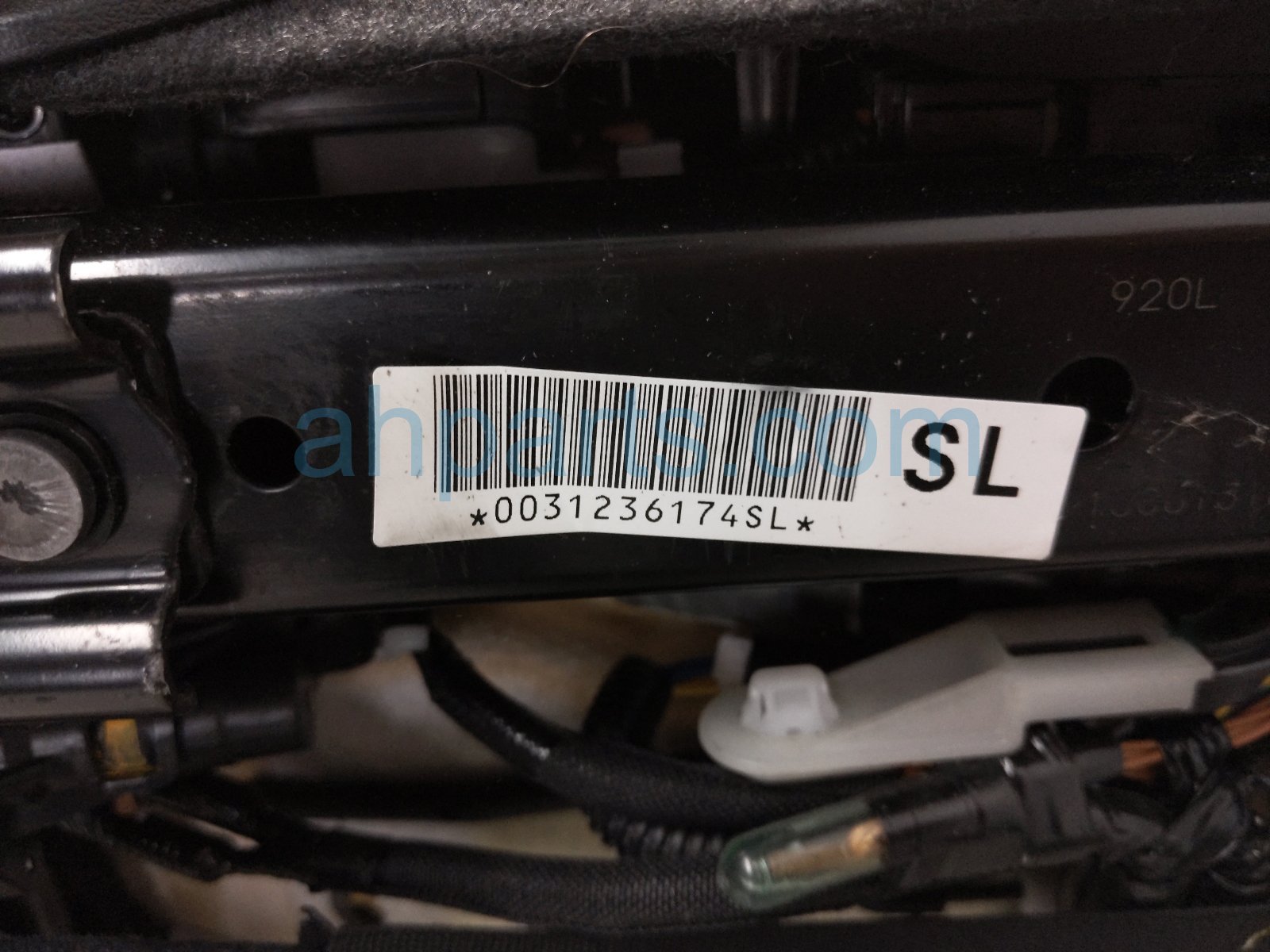 2013 Lexus Gs350 Front Driver Seat Red W/ Airbag 71074 30J70 D4 Replacement 2013 Lexus Gs350 Front Driver Seat Red W/ Airbag 71074 30J70 D4 Replacement thumbnail