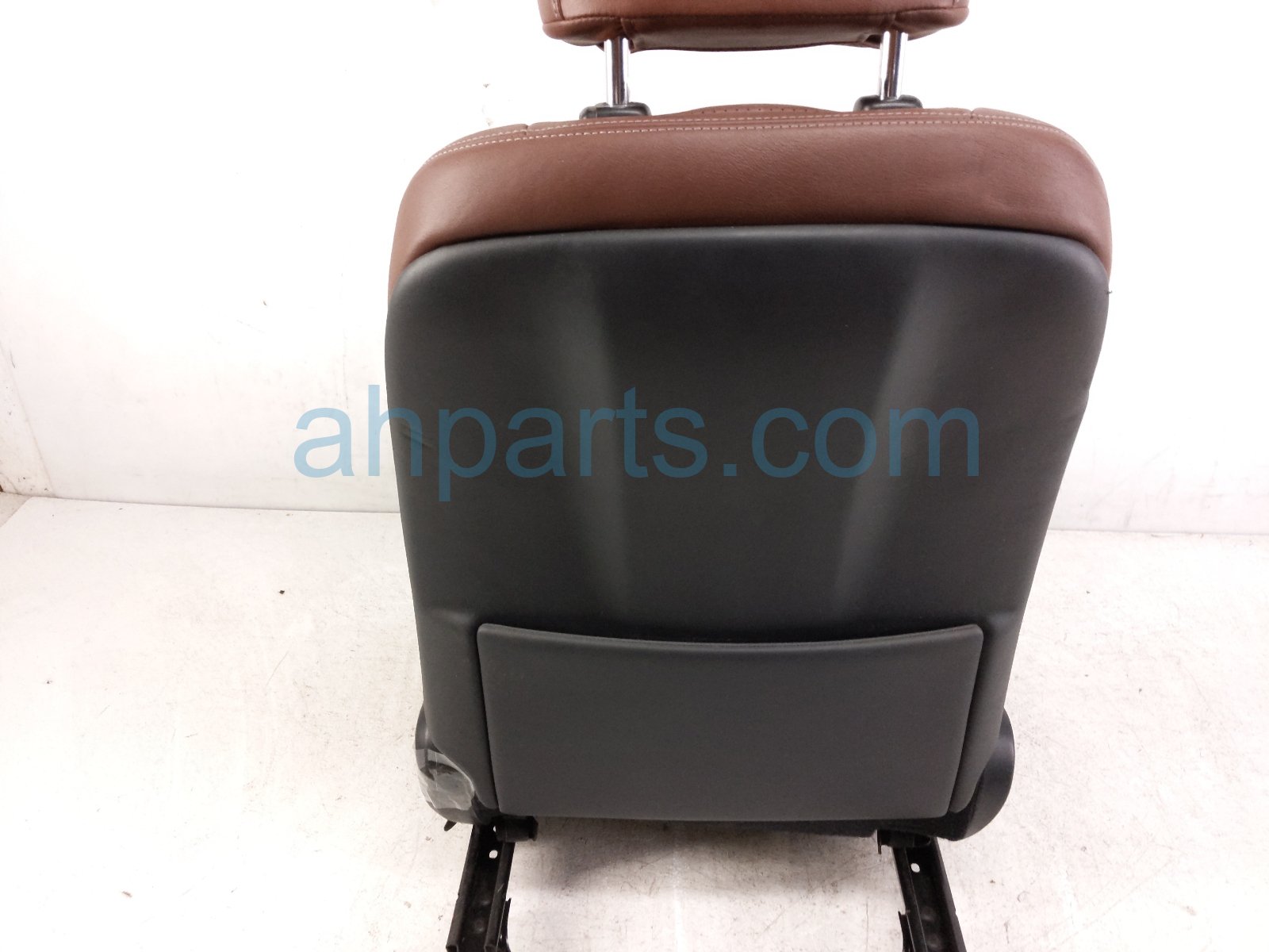 2013 Lexus Gs350 Front Driver Seat Red W/ Airbag 71074 30J70 D4 Replacement 2013 Lexus Gs350 Front Driver Seat Red W/ Airbag 71074 30J70 D4 Replacement thumbnail
