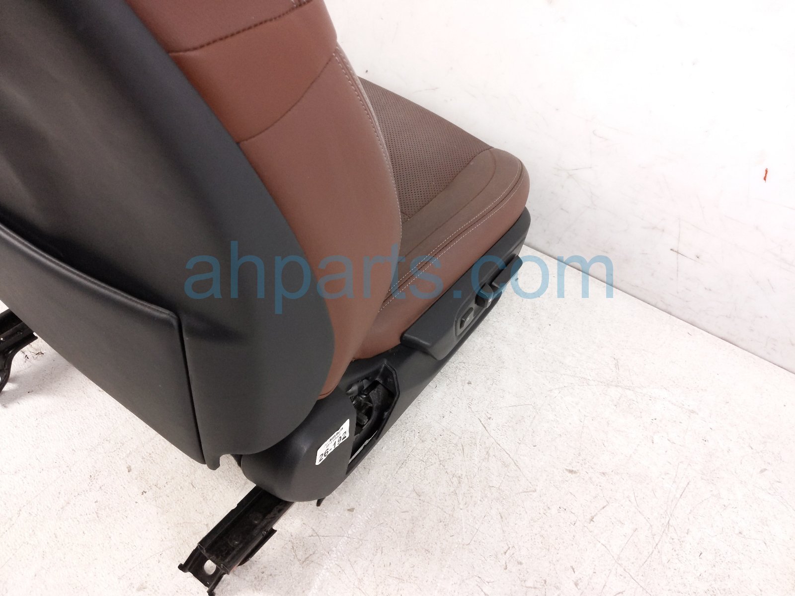 2013 Lexus Gs350 Front Passenger Seat Red W/ Airbag 71073 30G90 D1 Replacement 2013 Lexus Gs350 Front Passenger Seat Red W/ Airbag 71073 30G90 D1 Replacement thumbnail