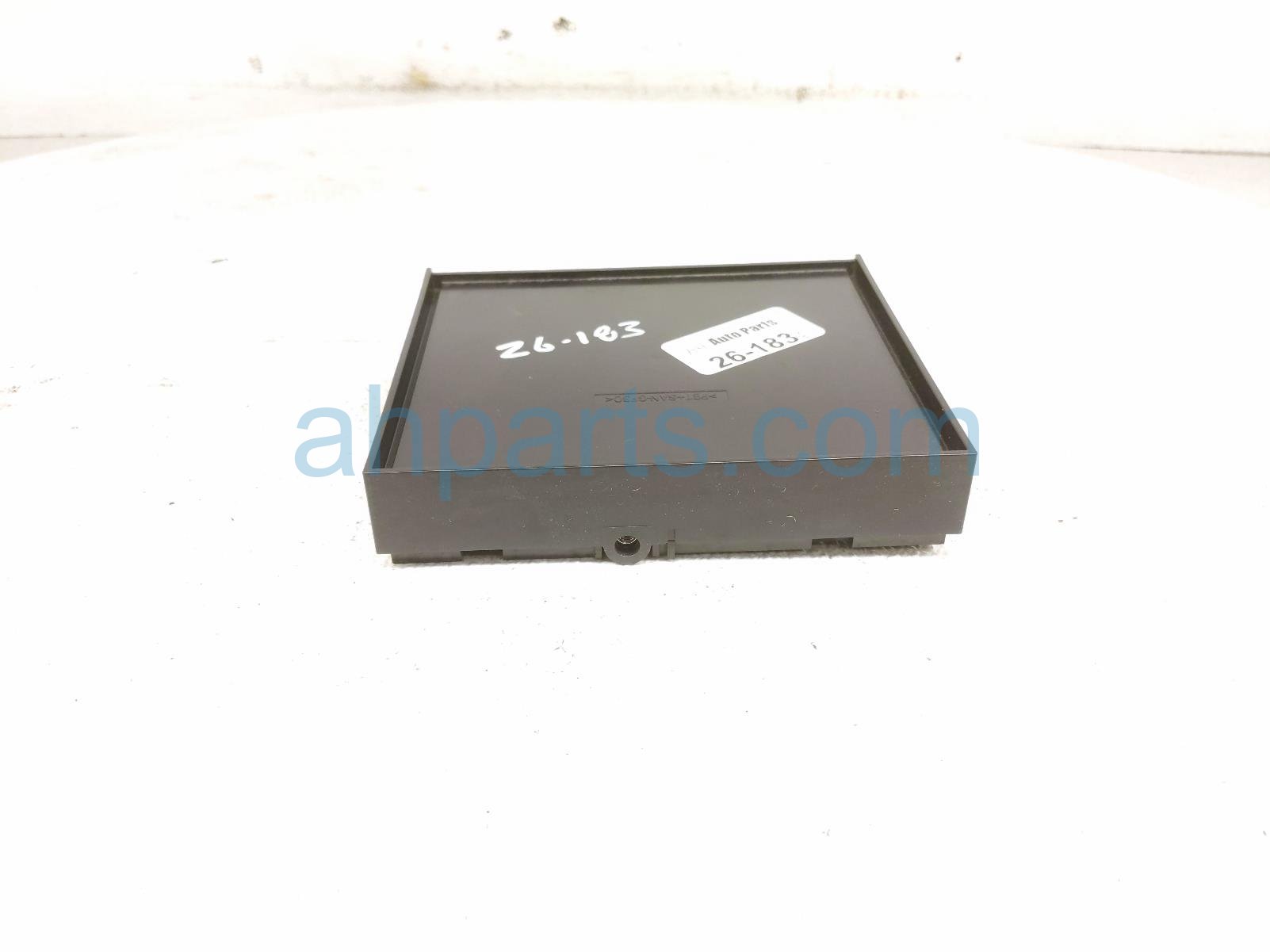 2020 Land Rover Range Rover Sport Gateway Control Module JPLA 14C239 BB Replacement 2020 Land Rover Range Rover Sport Gateway Control Module JPLA 14C239 BB Replacement thumbnail