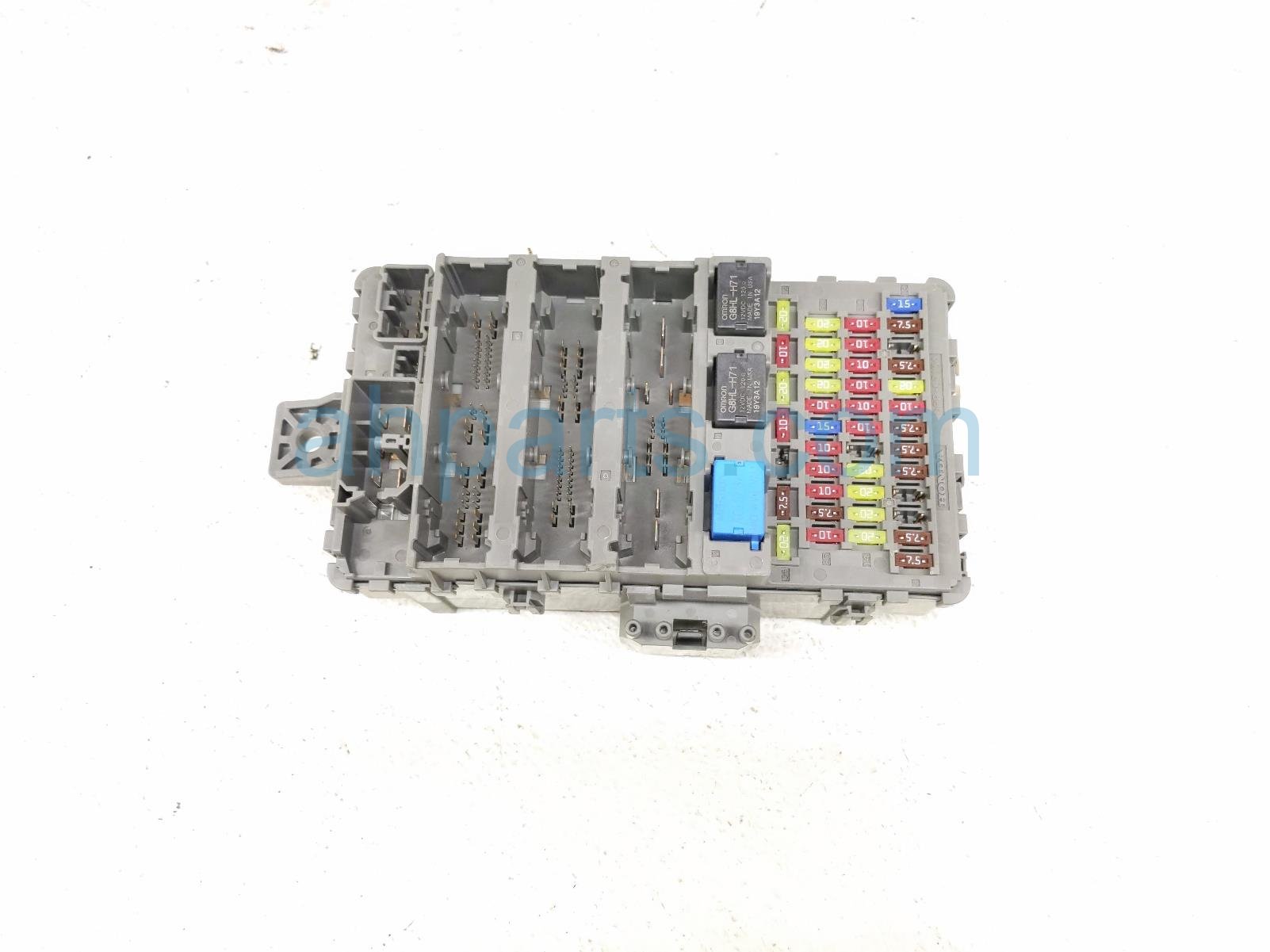 2014 Honda Accord Driver Cabin Fuse Box 3.5l Ex l 38200 T2A A31 Replacement 2014 Honda Accord Driver Cabin Fuse Box 3.5l Ex l 38200 T2A A31 Replacement thumbnail