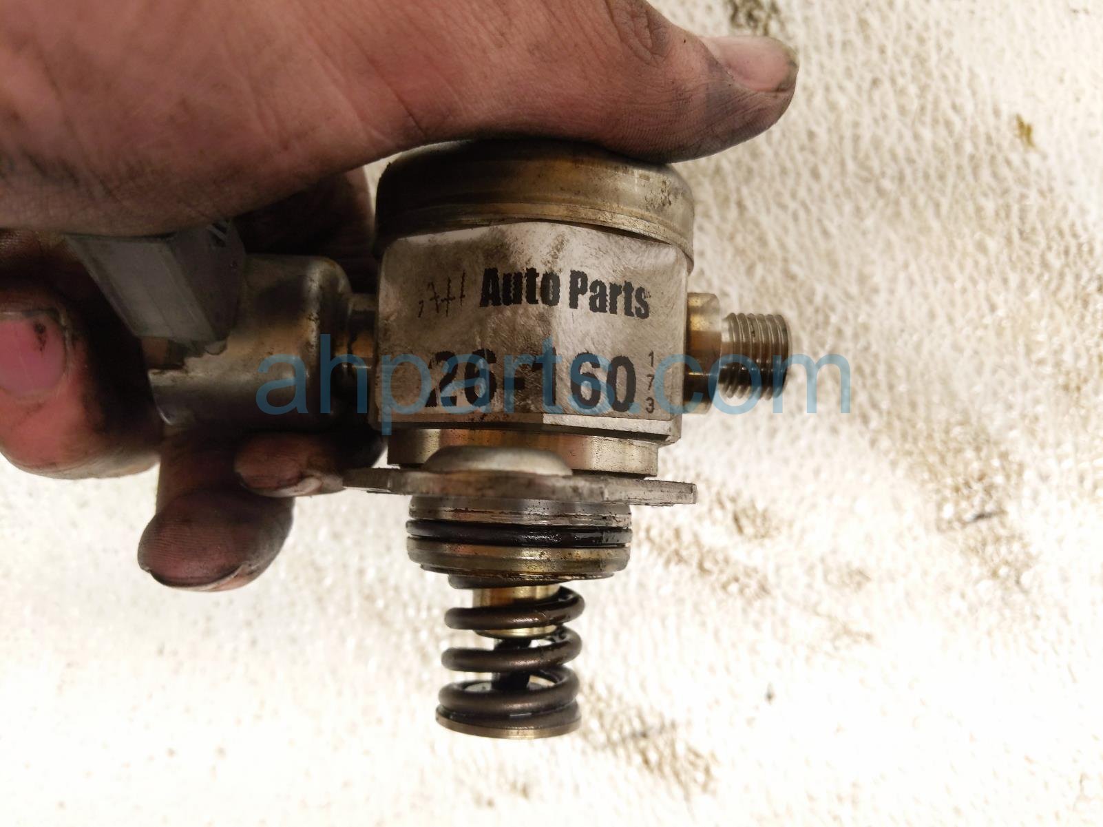 2011 BMW 750li High Pressure Fuel Pump Engine Mtd 13 51 7 595 339 Replacement 2011 BMW 750li High Pressure Fuel Pump Engine Mtd 13 51 7 595 339 Replacement thumbnail