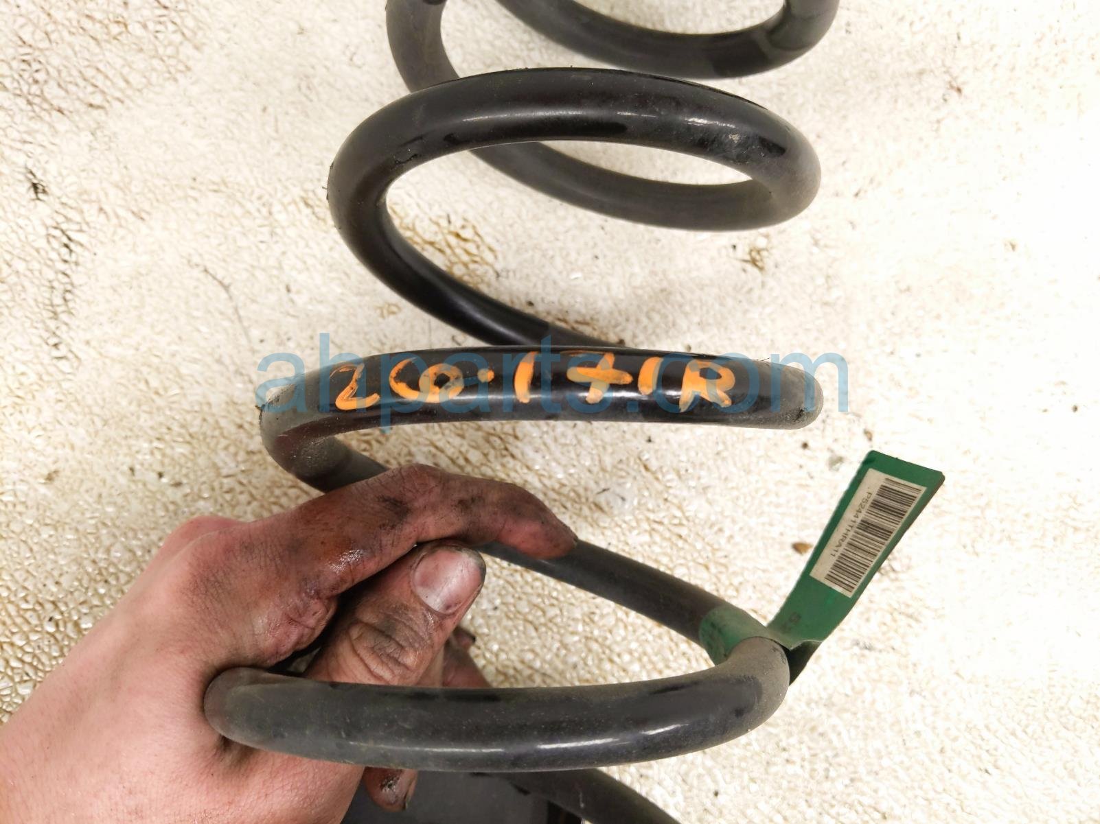 2022 Honda Odyssey Strut / / Shock Absorber Rear Driver Coil Spring 3.5l Fwd 52441 THR A11 Replacement 2022 Honda Odyssey Strut / / Shock Absorber Rear Driver Coil Spring 3.5l Fwd 52441 THR A11 Replacement thumbnail