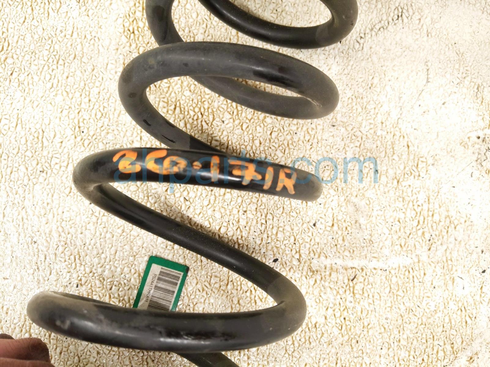 2022 Honda Odyssey Strut / / Shock Absorber Rear Passenger Coil Spring 3.5l Fwd 52441 THR A11 Replacement 2022 Honda Odyssey Strut / / Shock Absorber Rear Passenger Coil Spring 3.5l Fwd 52441 THR A11 Replacement thumbnail