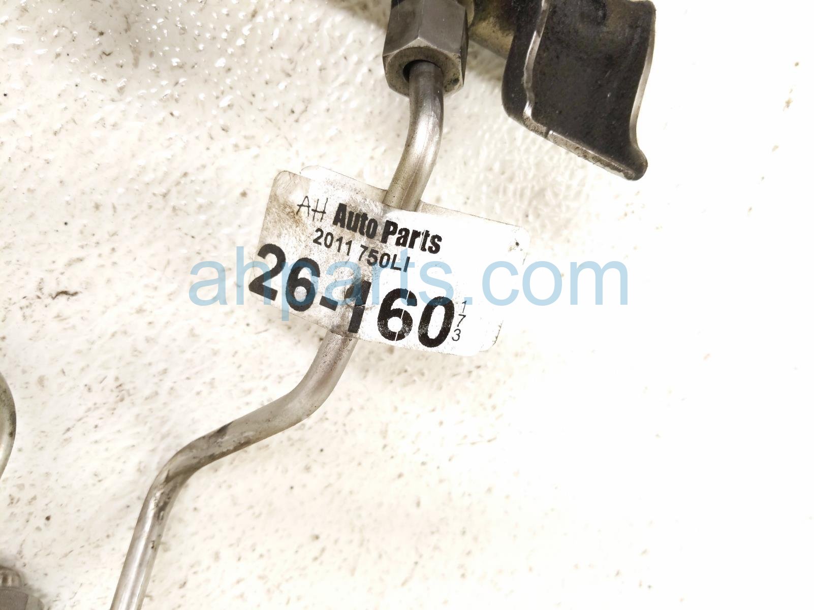 2011 BMW 750li Injector Driver Fuel Rail Assy 13 53 7 547 599 Replacement 2011 BMW 750li Injector Driver Fuel Rail Assy 13 53 7 547 599 Replacement thumbnail