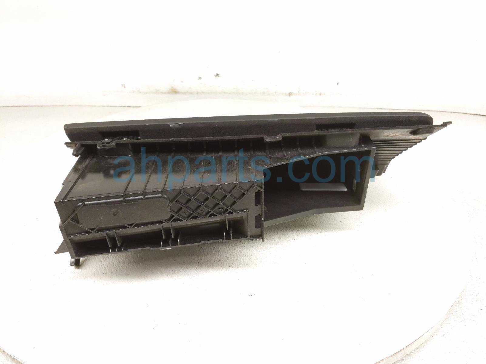 2011 BMW 750li Glove Compartment Box Black 51 16 9 200 970 Replacement 2011 BMW 750li Glove Compartment Box Black 51 16 9 200 970 Replacement thumbnail