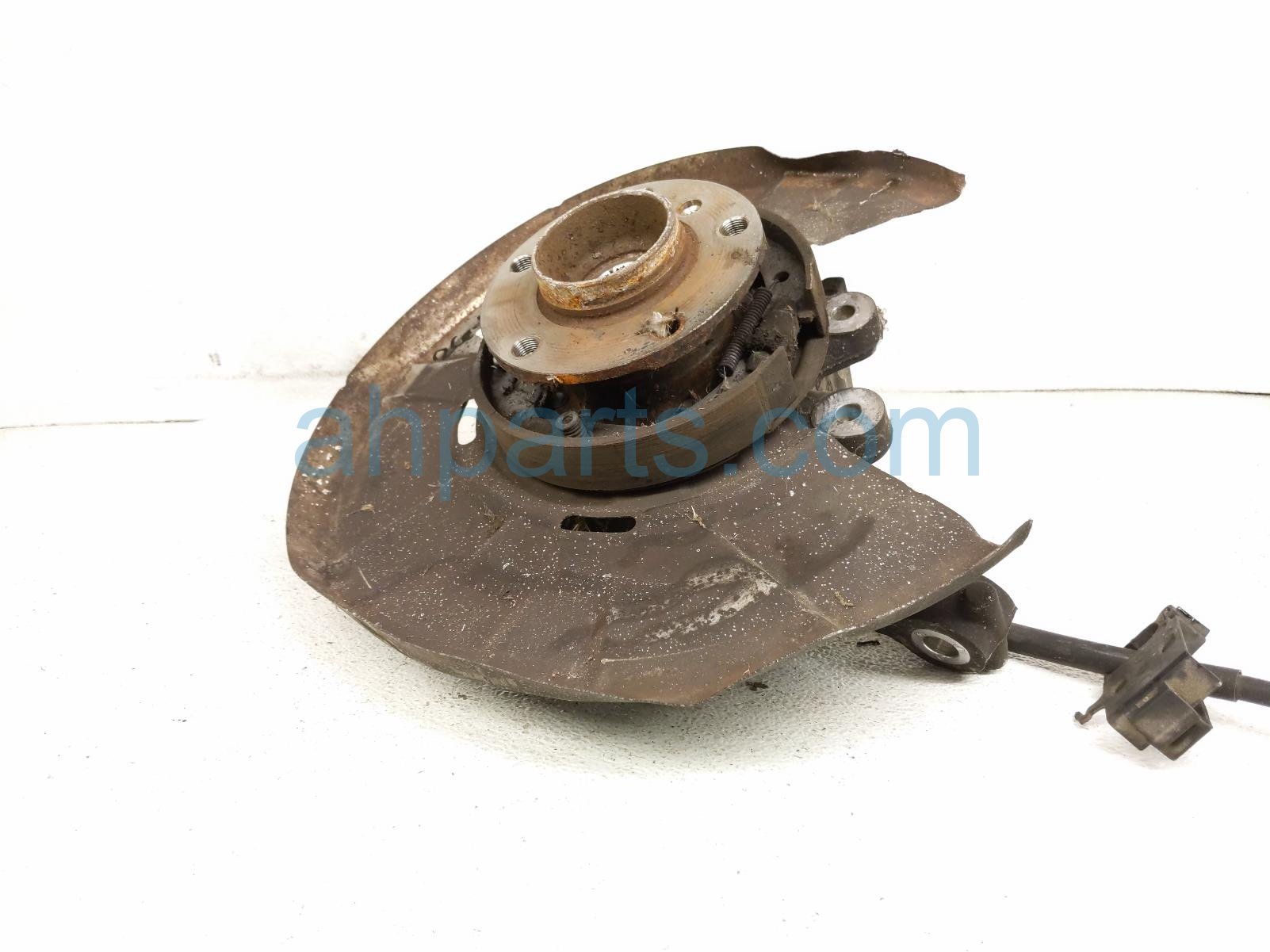 2011 BMW 750li Axle Stub Rear Driver Spindle Knuckle Hub Rwd 33 32 6 796 497 Replacement 2011 BMW 750li Axle Stub Rear Driver Spindle Knuckle Hub Rwd 33 32 6 796 497 Replacement thumbnail