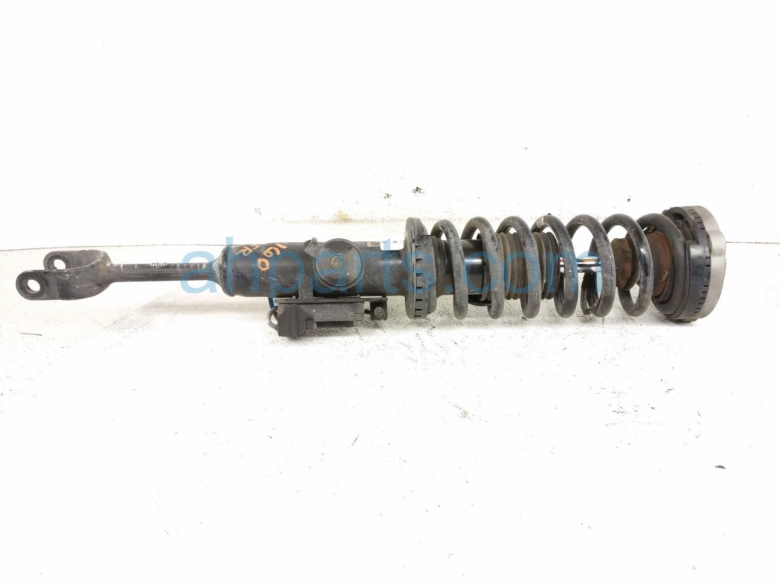 2011 BMW 750li Front Passenger Strut + Spring Assembly 37 11 6 796 926 Replacement 2011 BMW 750li Front Passenger Strut + Spring Assembly 37 11 6 796 926 Replacement thumbnail