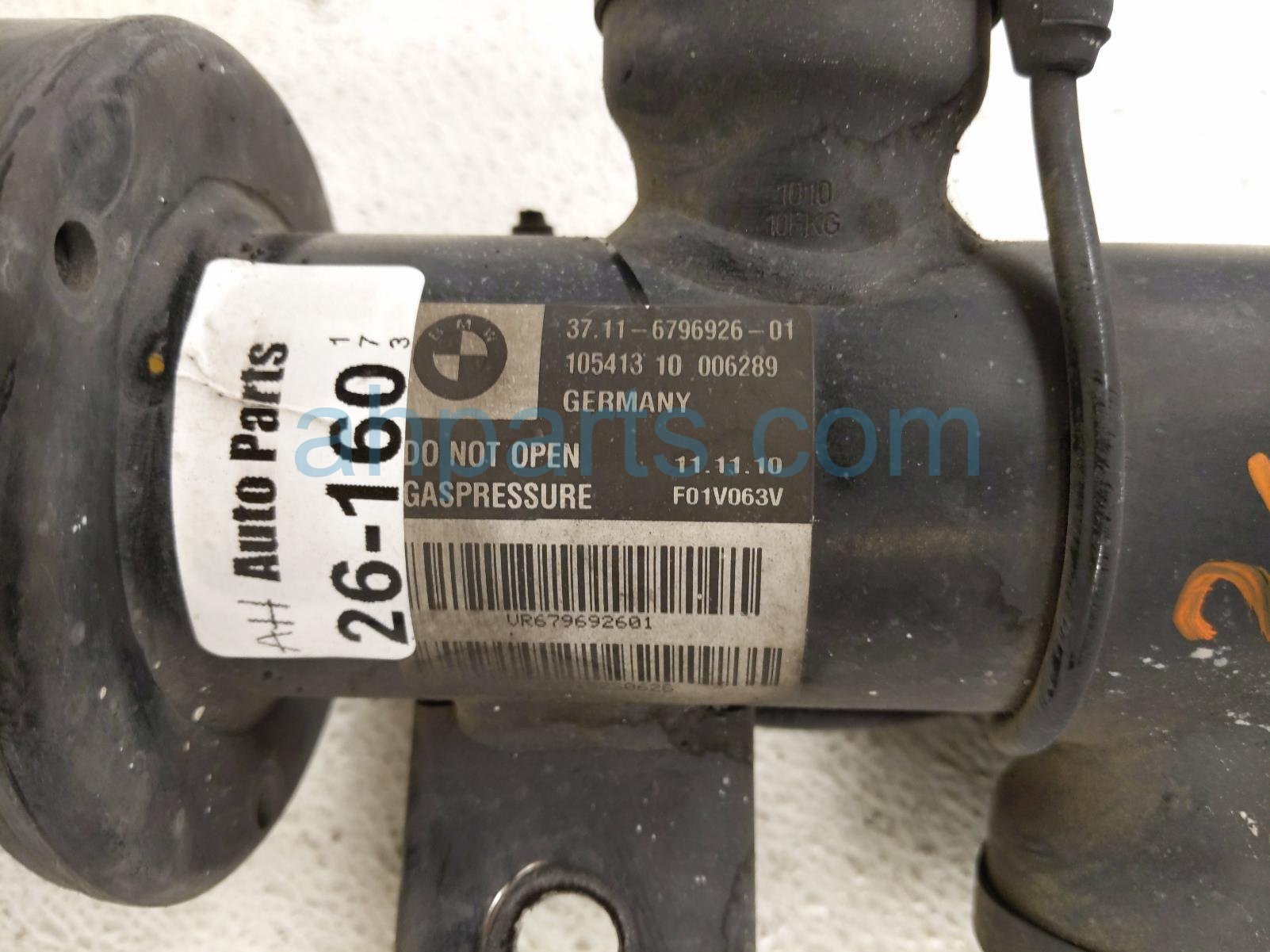 2011 BMW 750li Front Passenger Strut + Spring Assembly 37 11 6 796 926 Replacement 2011 BMW 750li Front Passenger Strut + Spring Assembly 37 11 6 796 926 Replacement thumbnail
