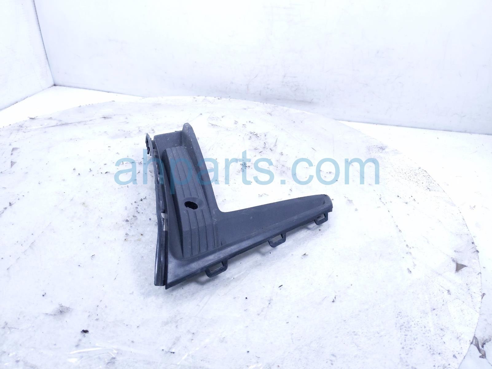 Honda FR/LH BUMPER SIDE GARNISH TRIM