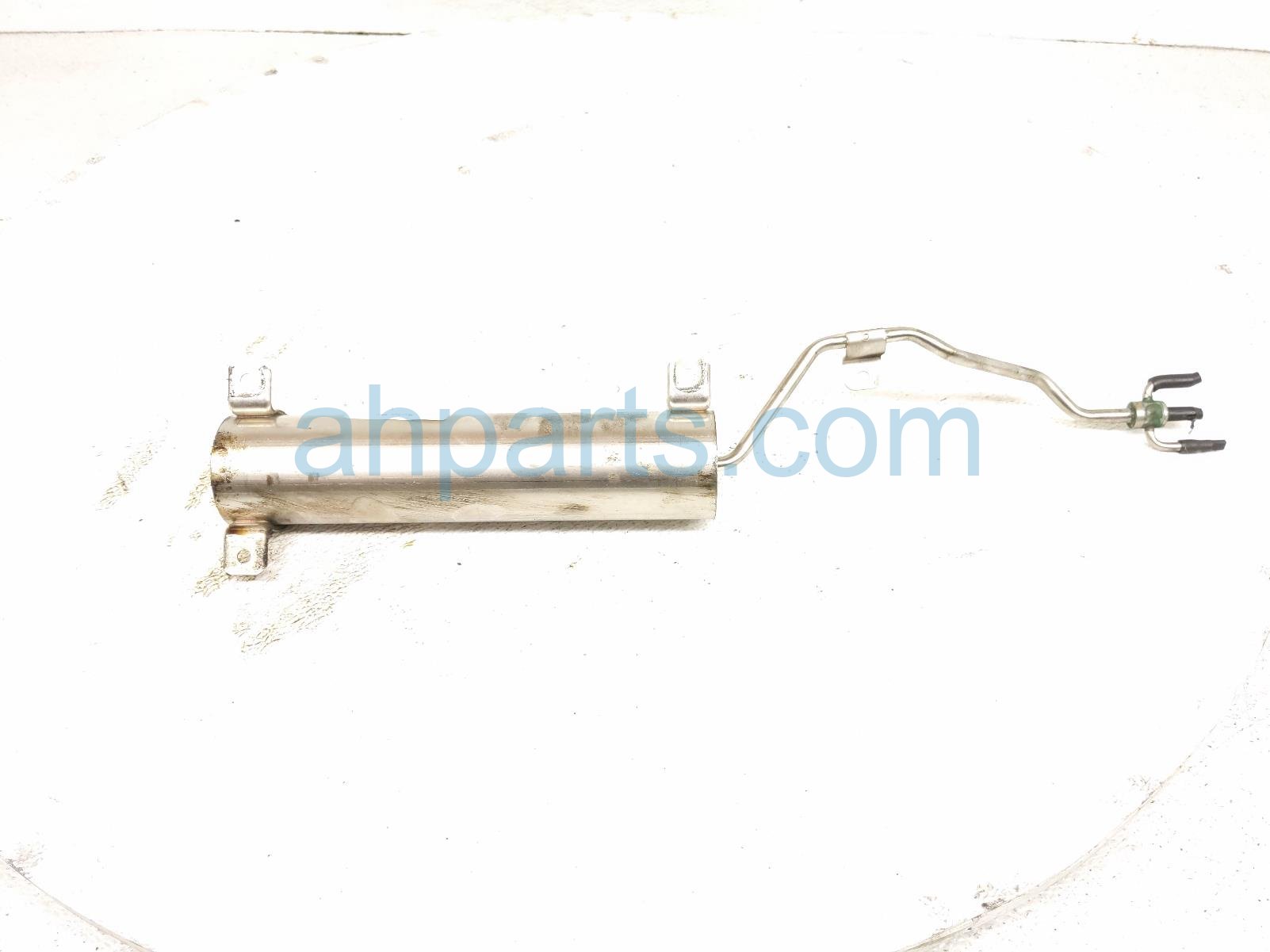2011 BMW 750li Vacuum Reservoir 4.4l Rwd 11657605374 Replacement 2011 BMW 750li Vacuum Reservoir 4.4l Rwd 11657605374 Replacement thumbnail