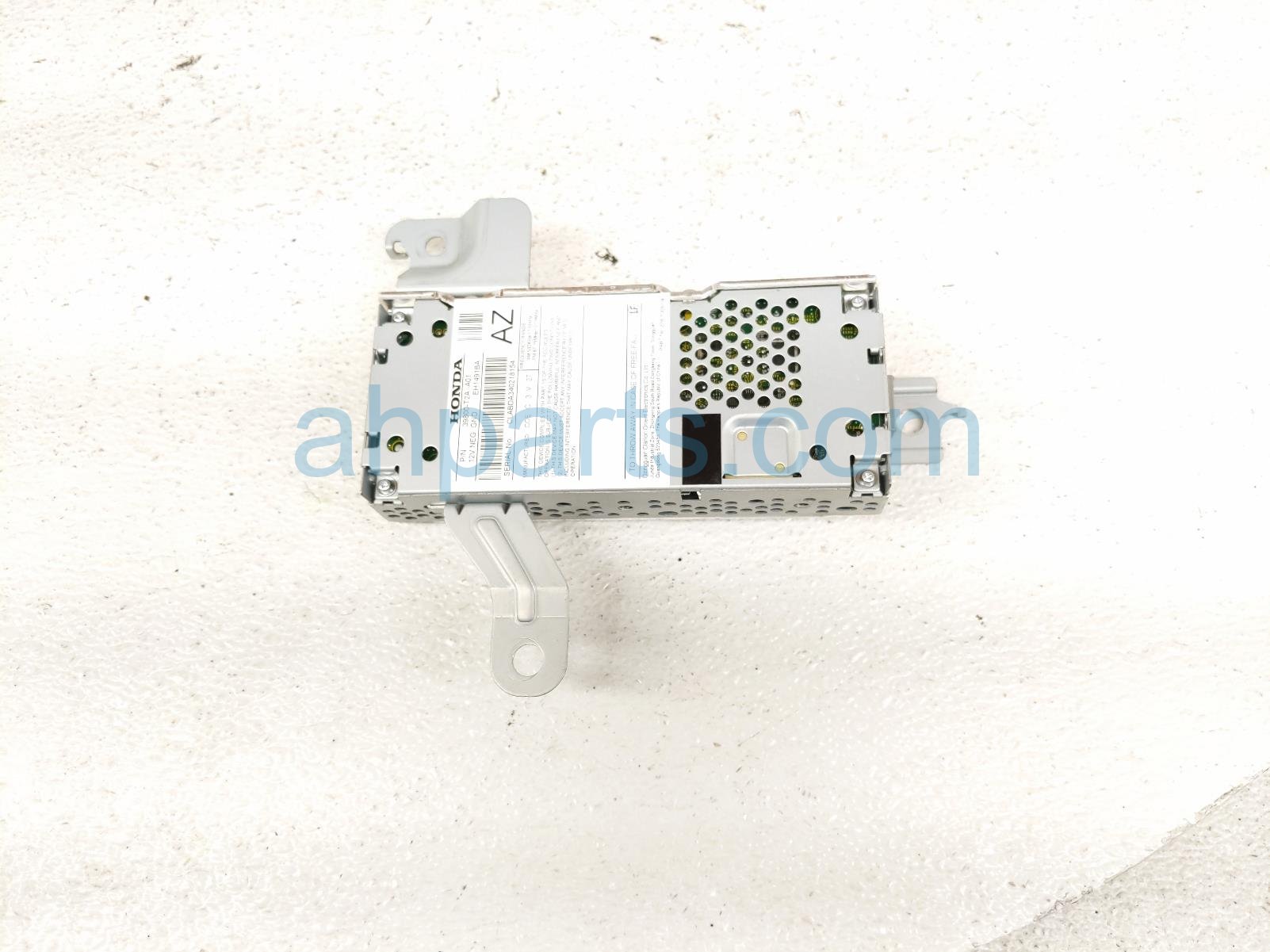 2014 Honda Accord Audio Tuner Assy 39800 T2A A01 Replacement 2014 Honda Accord Audio Tuner Assy 39800 T2A A01 Replacement thumbnail