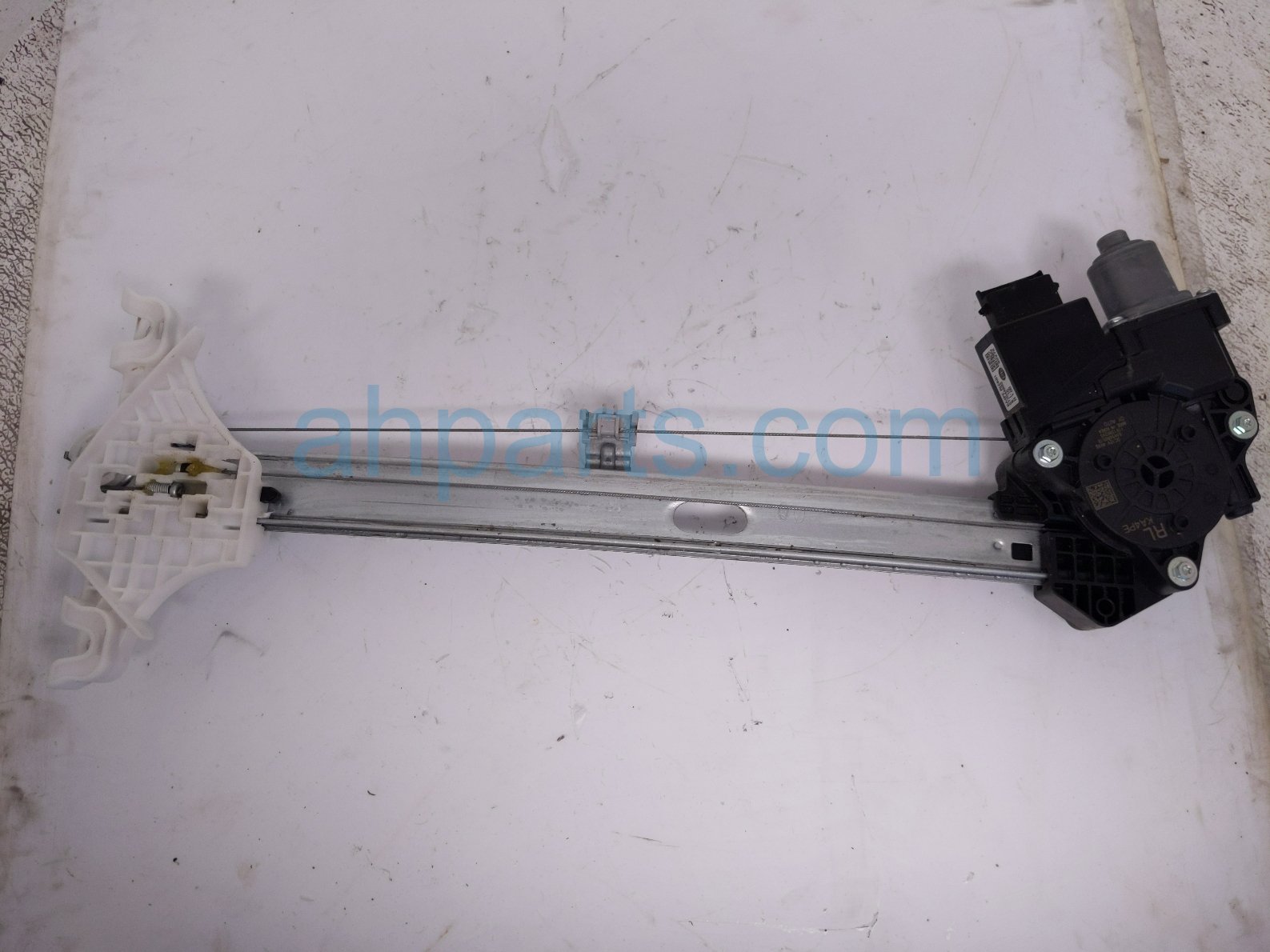 2025 Kia Carnival Rear Driver Window Regulator & Motor 83403 R0000 Replacement 2025 Kia Carnival Rear Driver Window Regulator & Motor 83403 R0000 Replacement thumbnail
