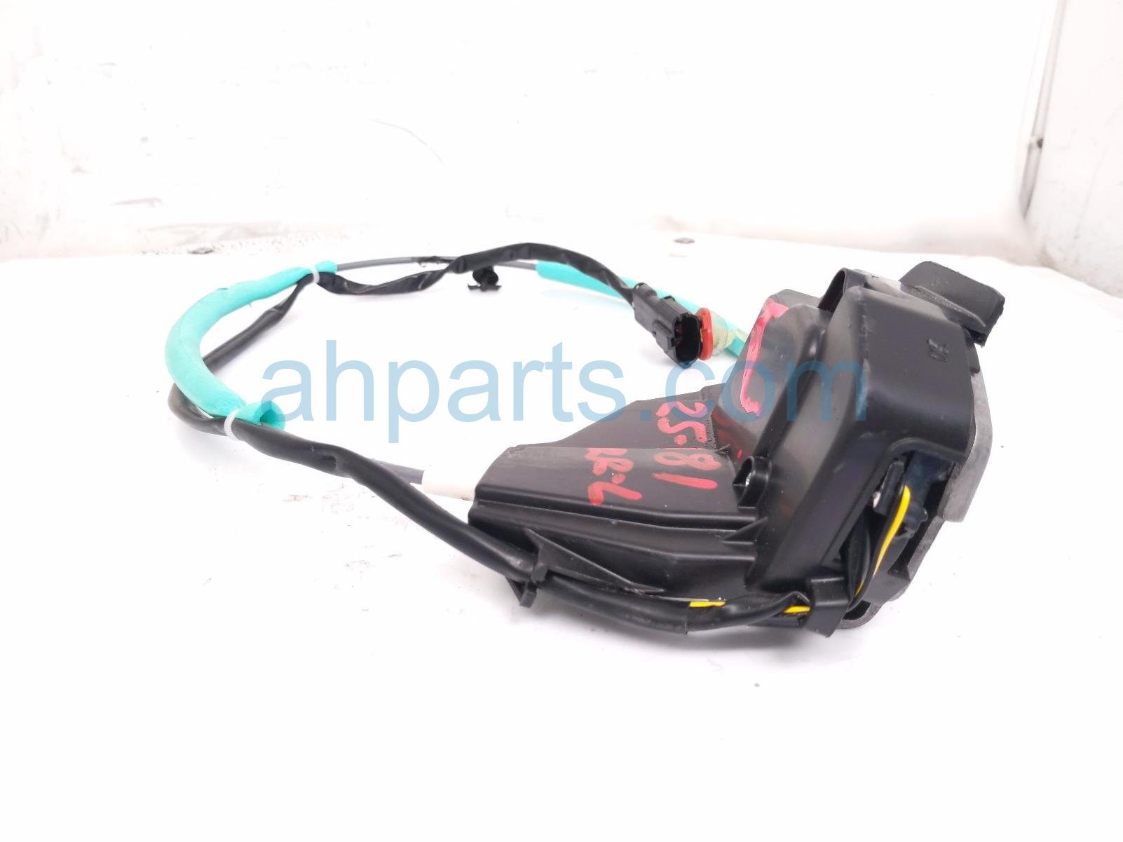 2025 Kia Carnival Rear Driver Door Lock Actuator Latch 81410 R0110 Replacement 2025 Kia Carnival Rear Driver Door Lock Actuator Latch 81410 R0110 Replacement thumbnail