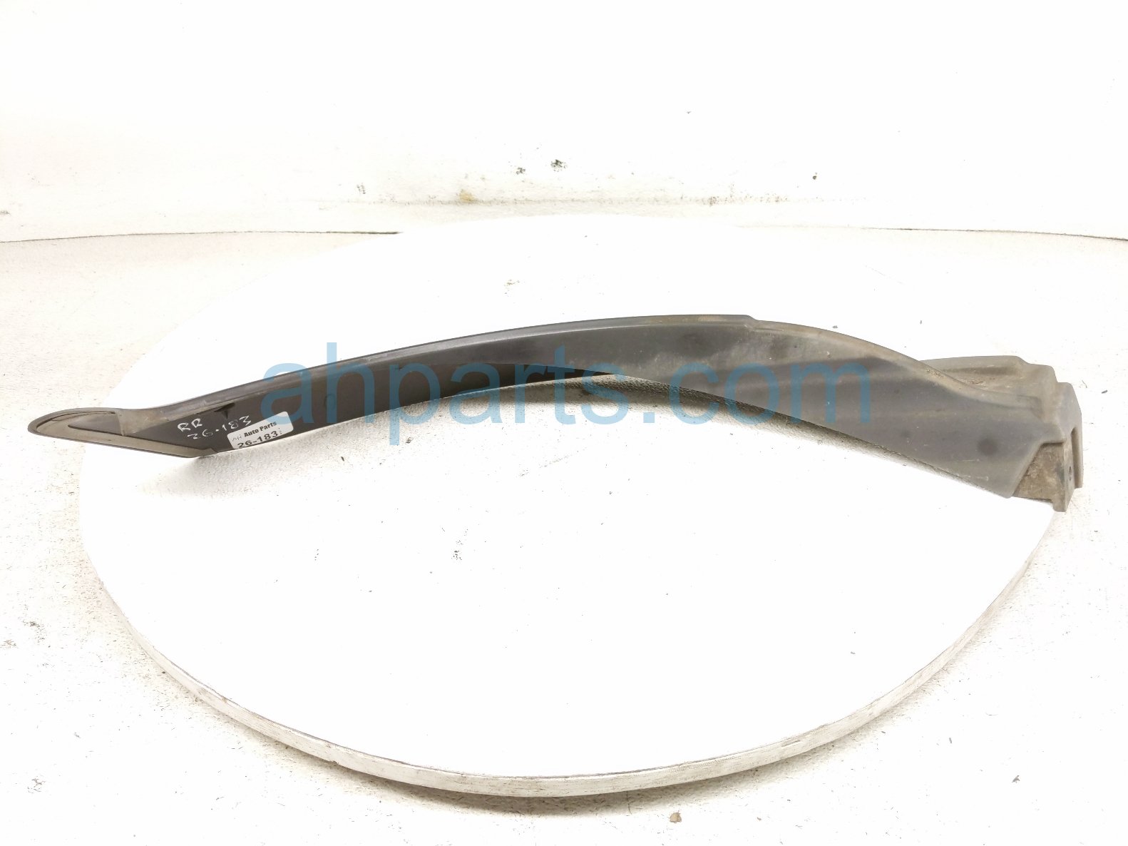 2020 Land Rover Range Rover Sport Rear Passenger Wheel Opening Molding Black LR136800 Replacement 2020 Land Rover Range Rover Sport Rear Passenger Wheel Opening Molding Black LR136800 Replacement thumbnail