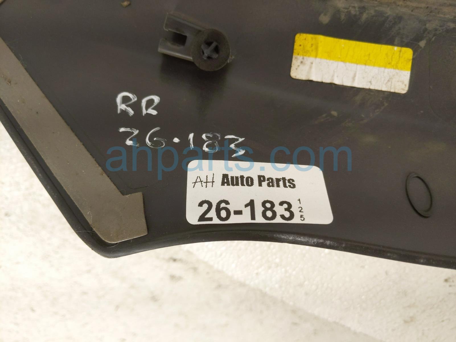 2020 Land Rover Range Rover Sport Rear Passenger Wheel Opening Molding Black LR136800 Replacement 2020 Land Rover Range Rover Sport Rear Passenger Wheel Opening Molding Black LR136800 Replacement thumbnail